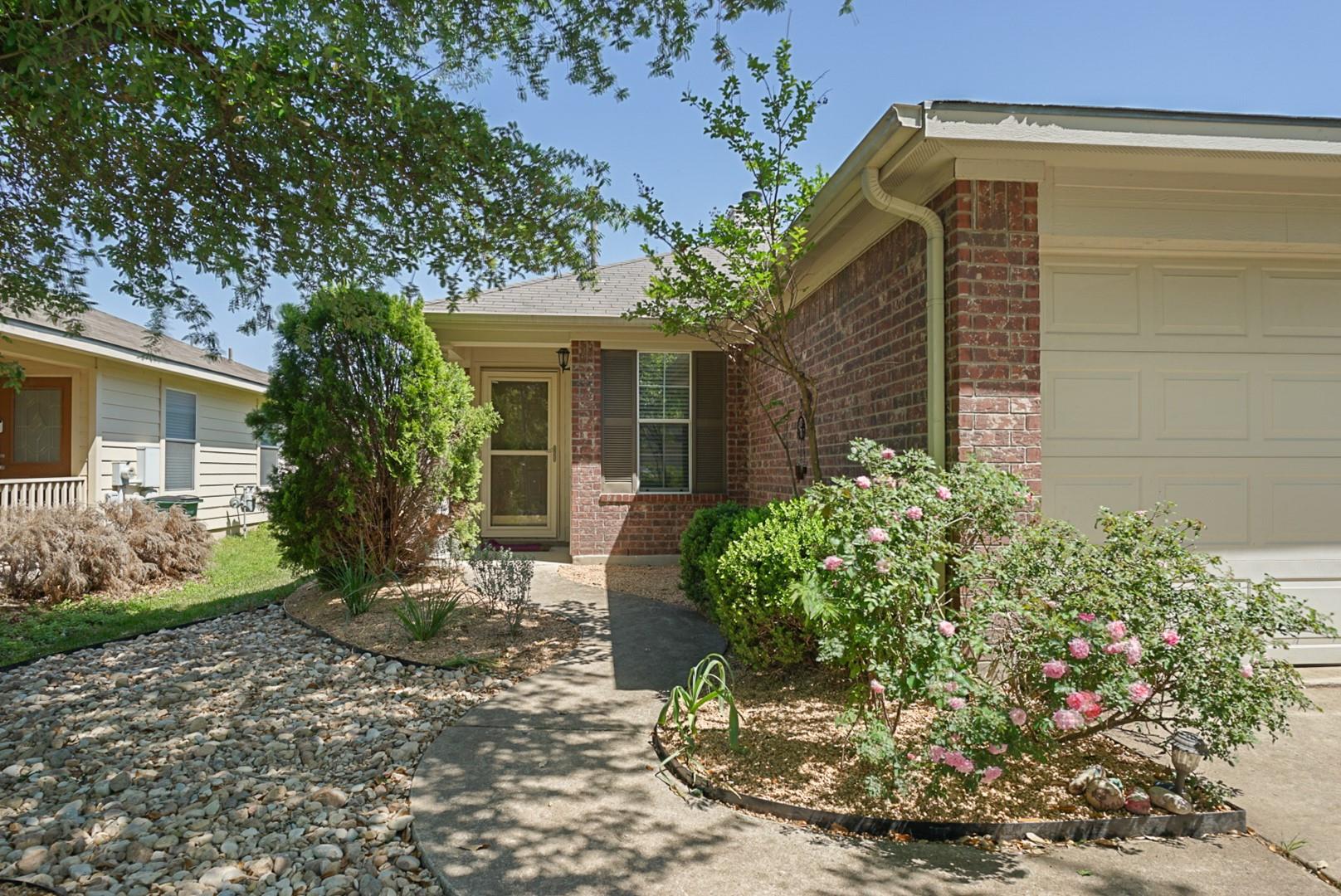 8505 Shallot Way Property Photo 4