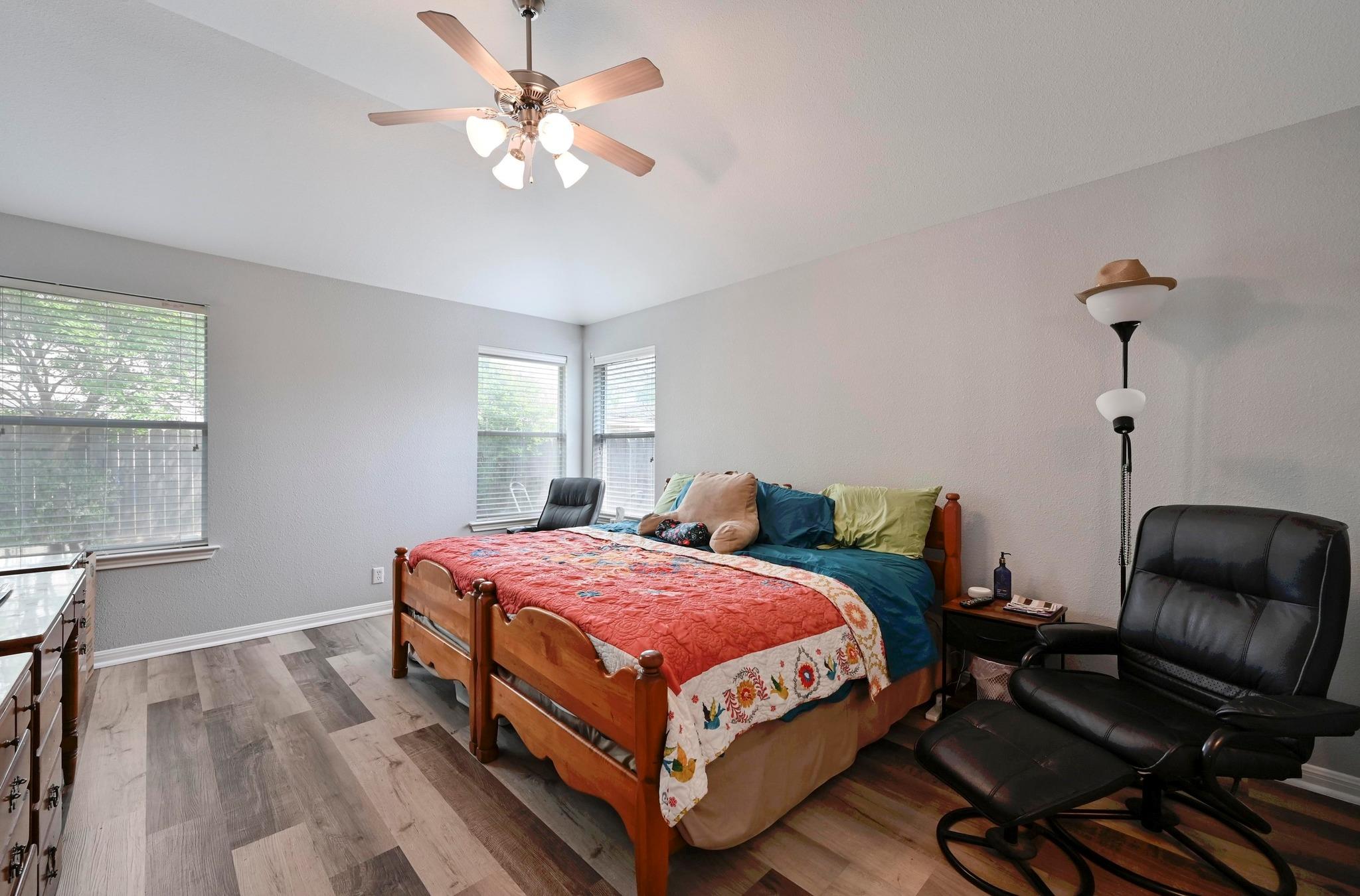 8505 Shallot Way Property Photo 17
