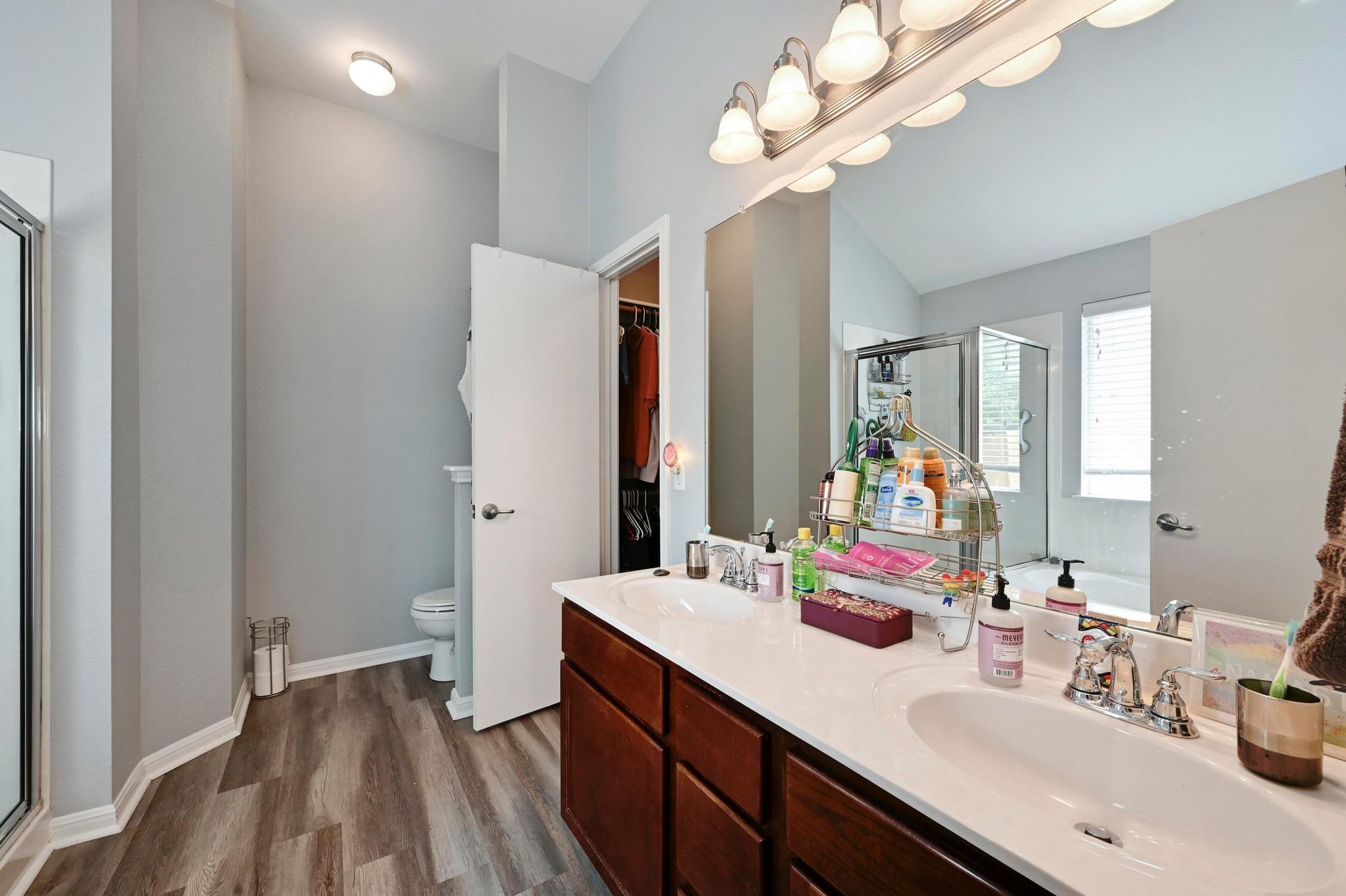 8505 Shallot Way Property Photo 18