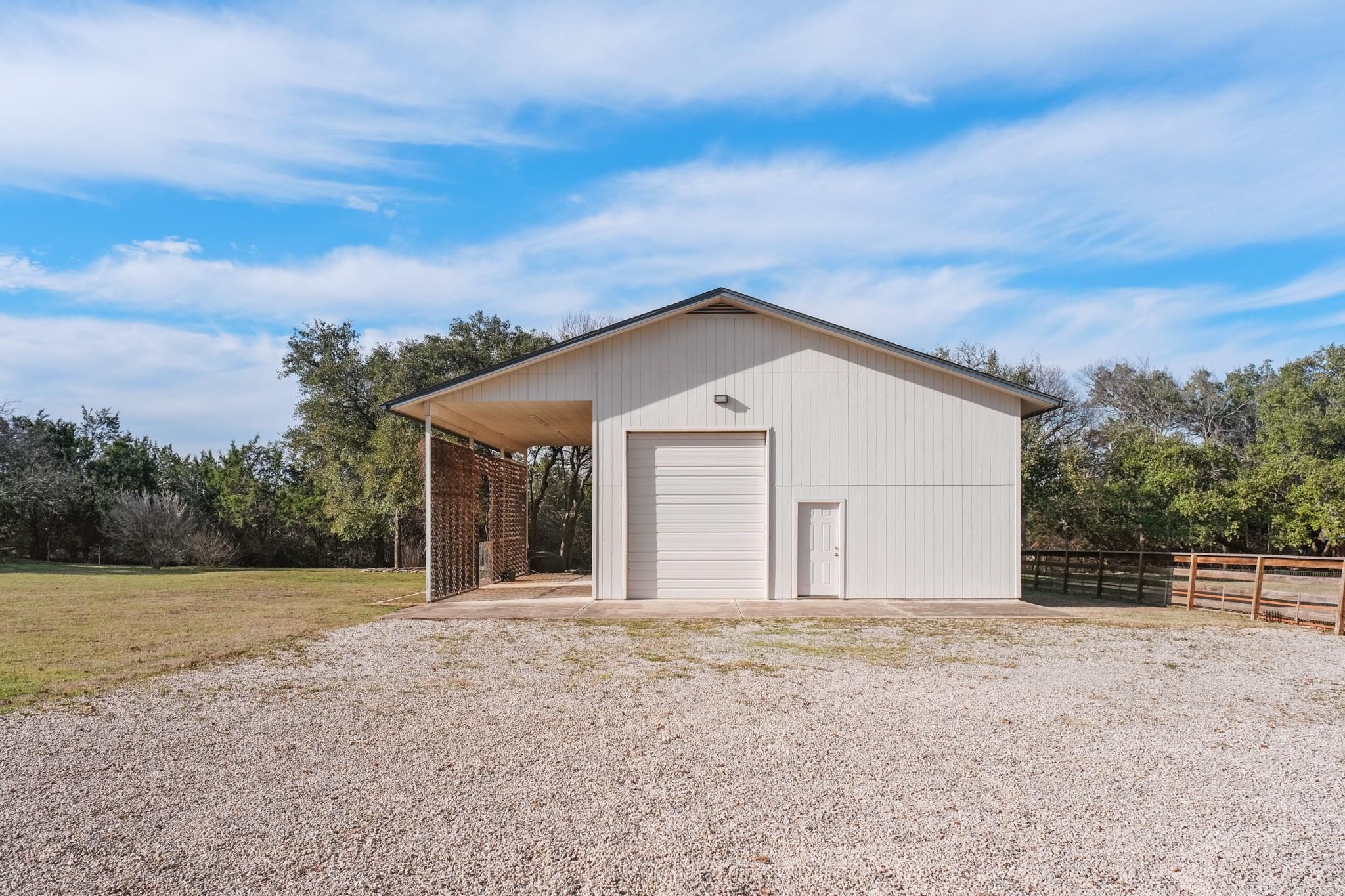 221 Four T Ranch Rd Property Photo 28