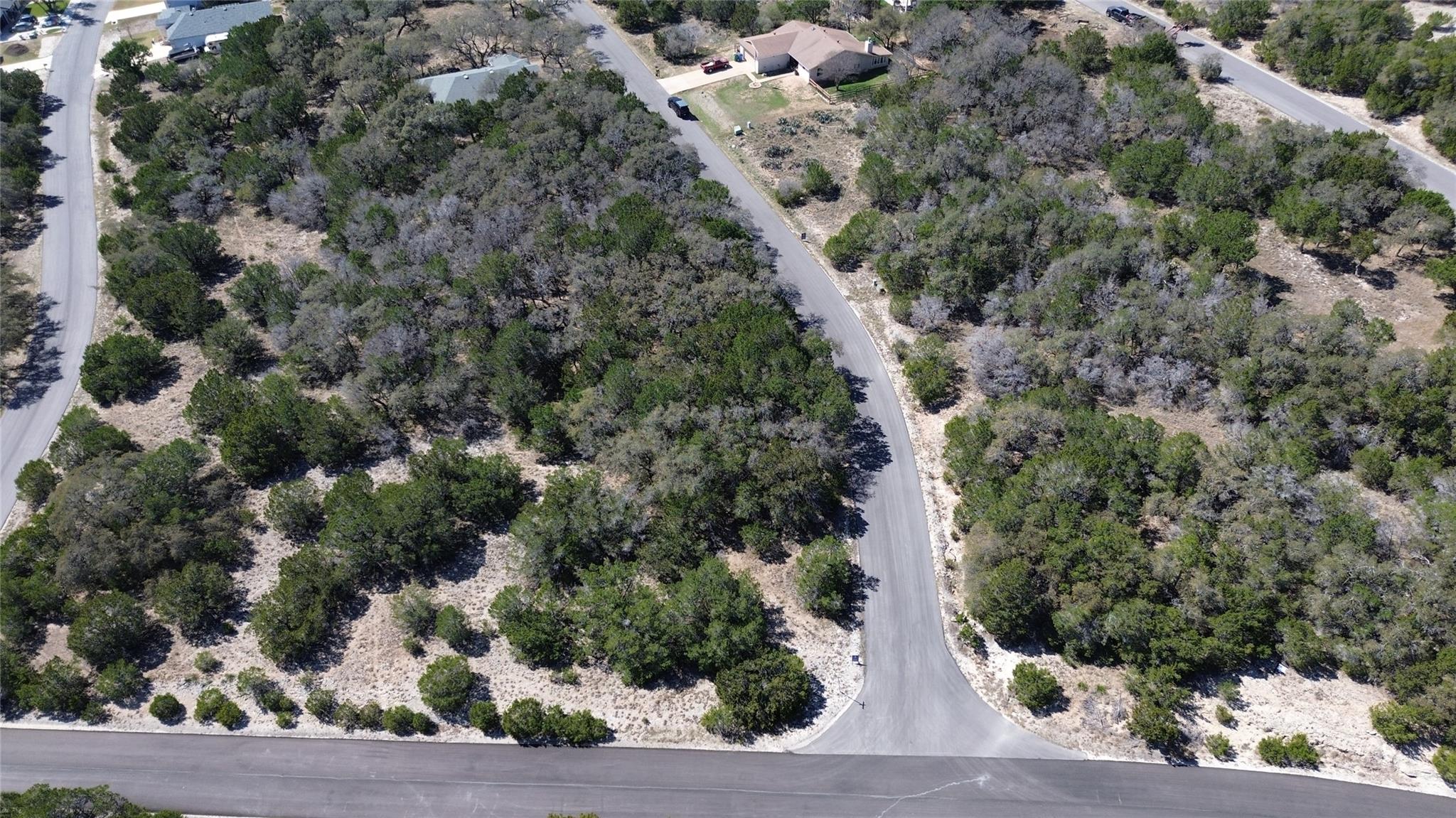 21501 Santa Elena Cir Property Photo 4