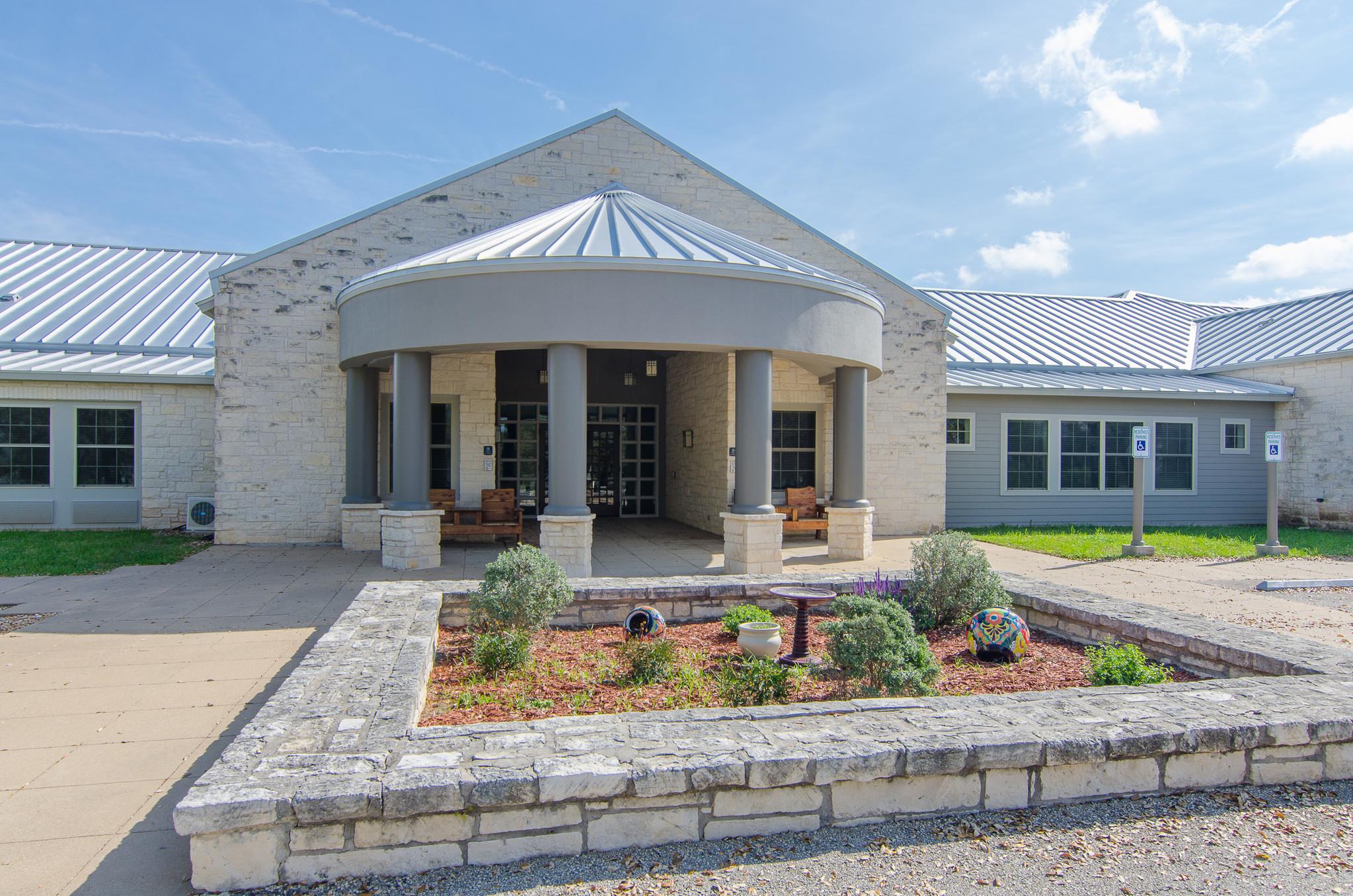 2268955 Property Photo 2