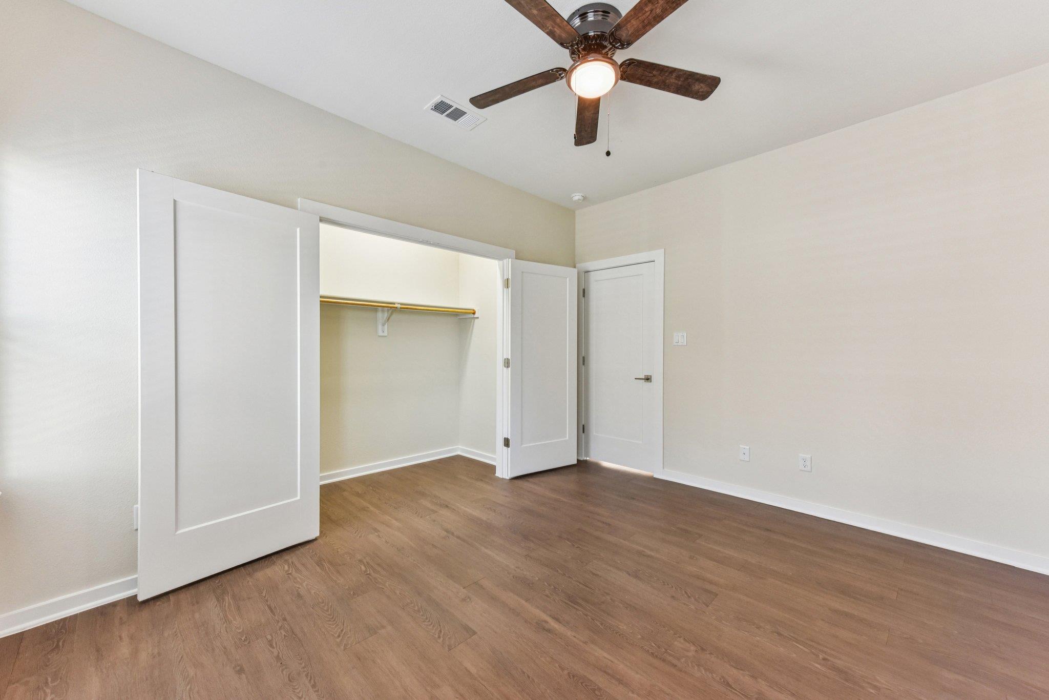 17012 Marsh Wren Pass Dr #1104d Property Photo 6