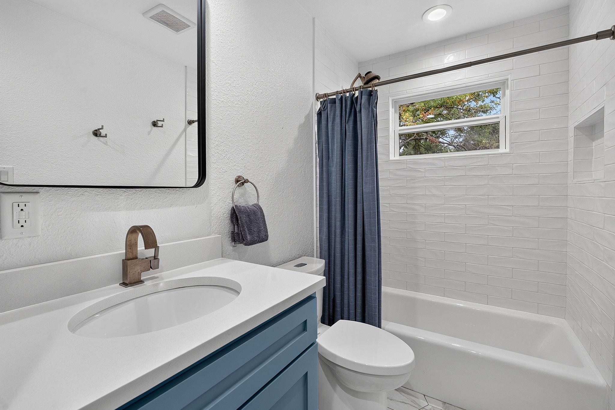 204 Chippendale Ave Property Photo 18