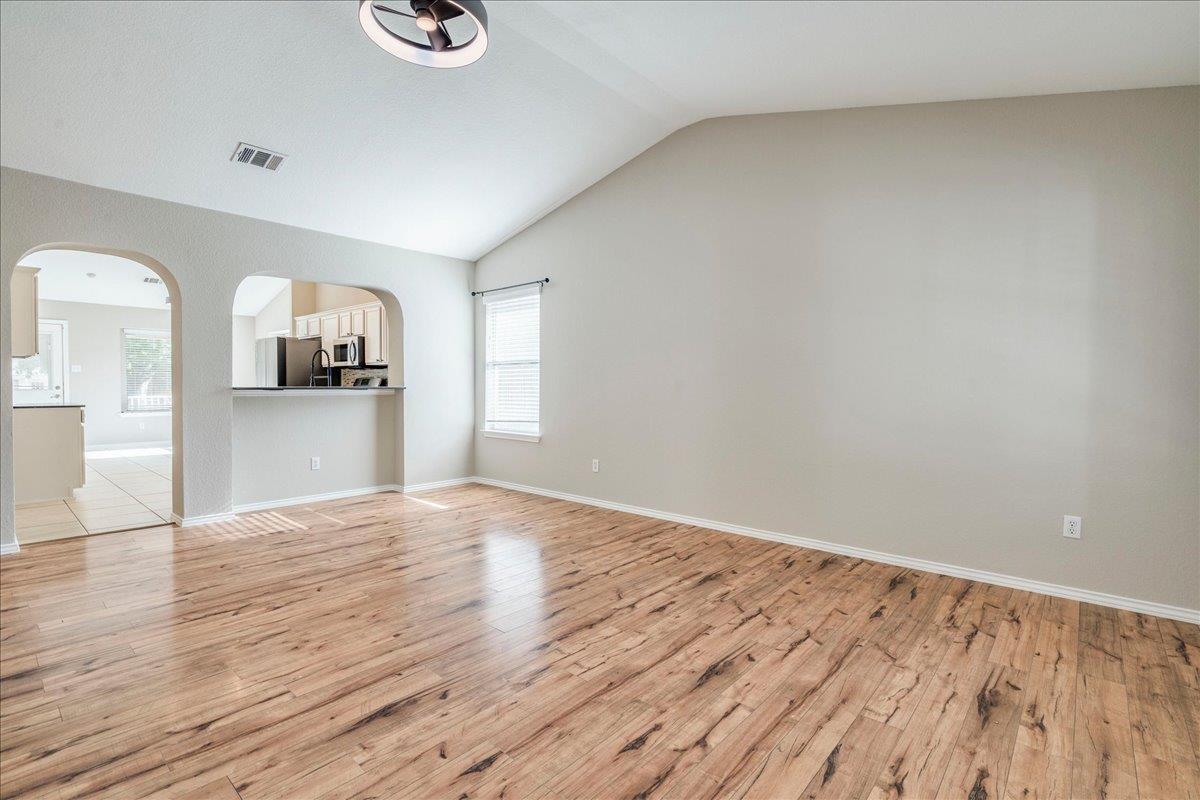 175 Wetzel None Property Photo 8