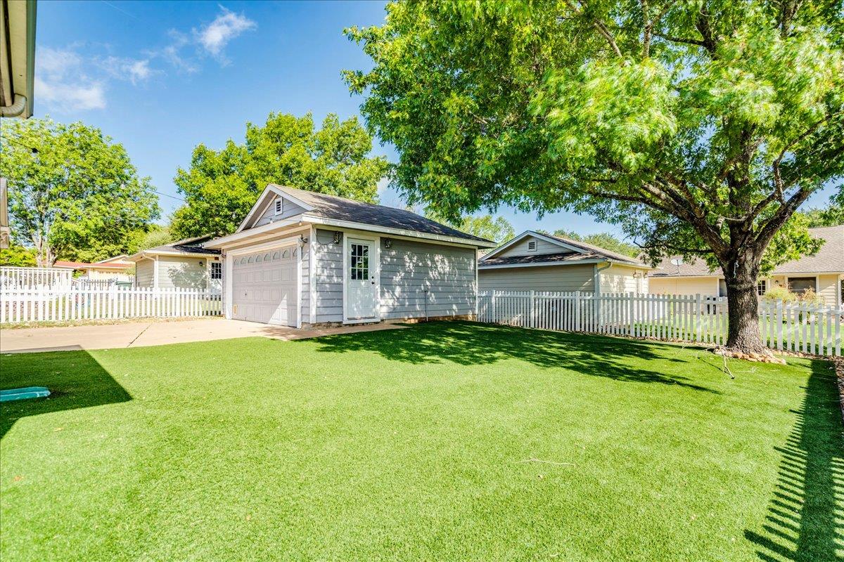 175 Wetzel None Property Photo 34