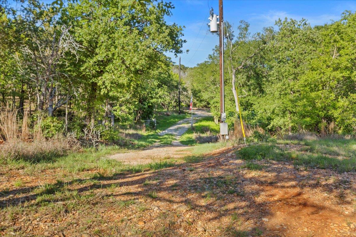 231 Hoffman Rd Property Photo 12