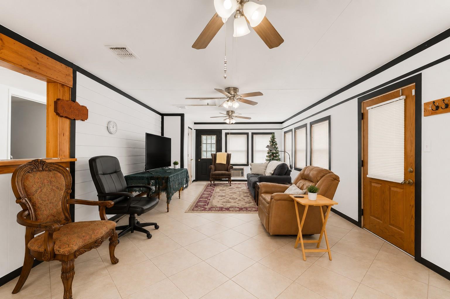 1009 Private Road 1024 None Property Photo 5