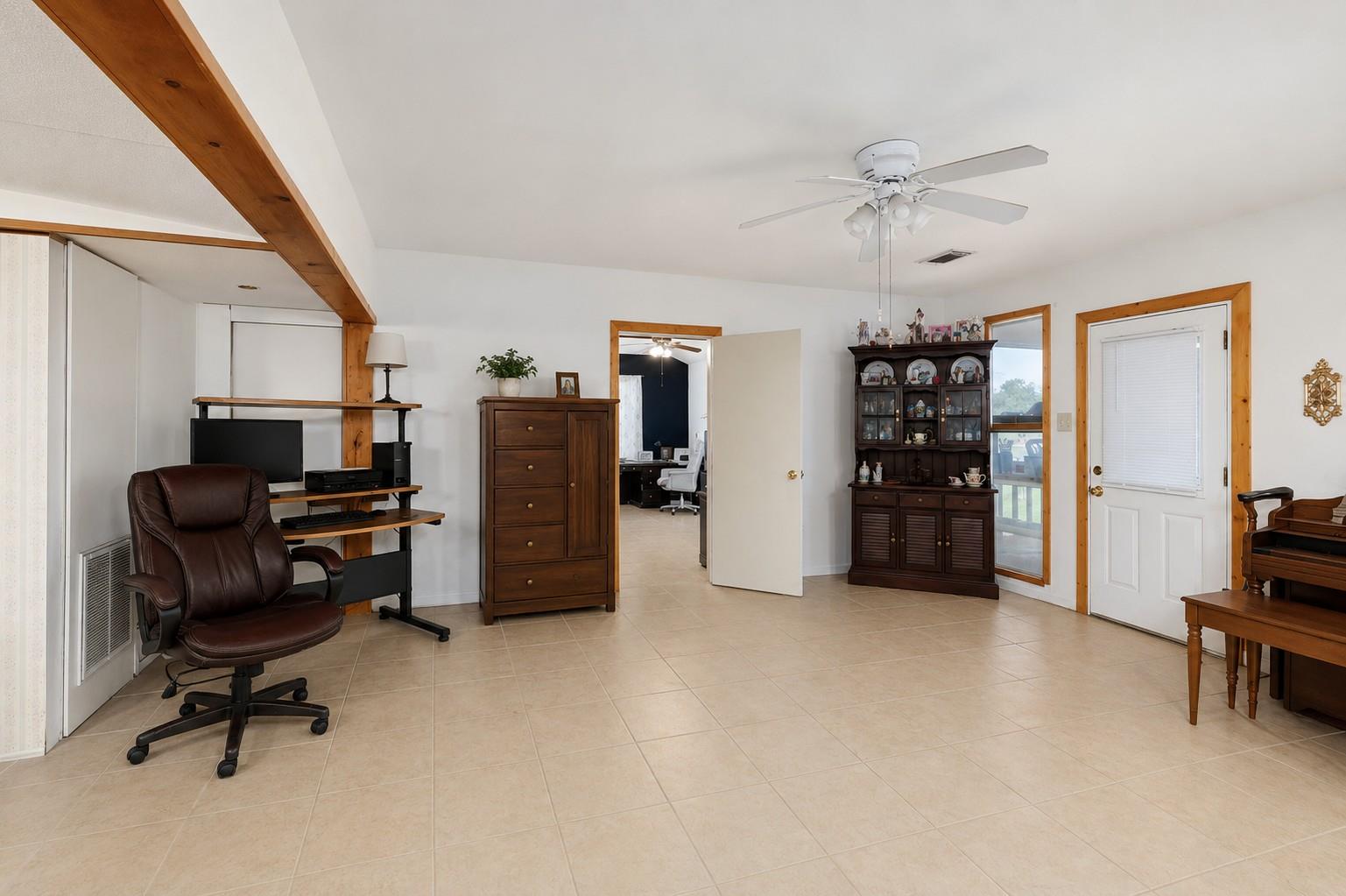 1009 Private Road 1024 None Property Photo 17