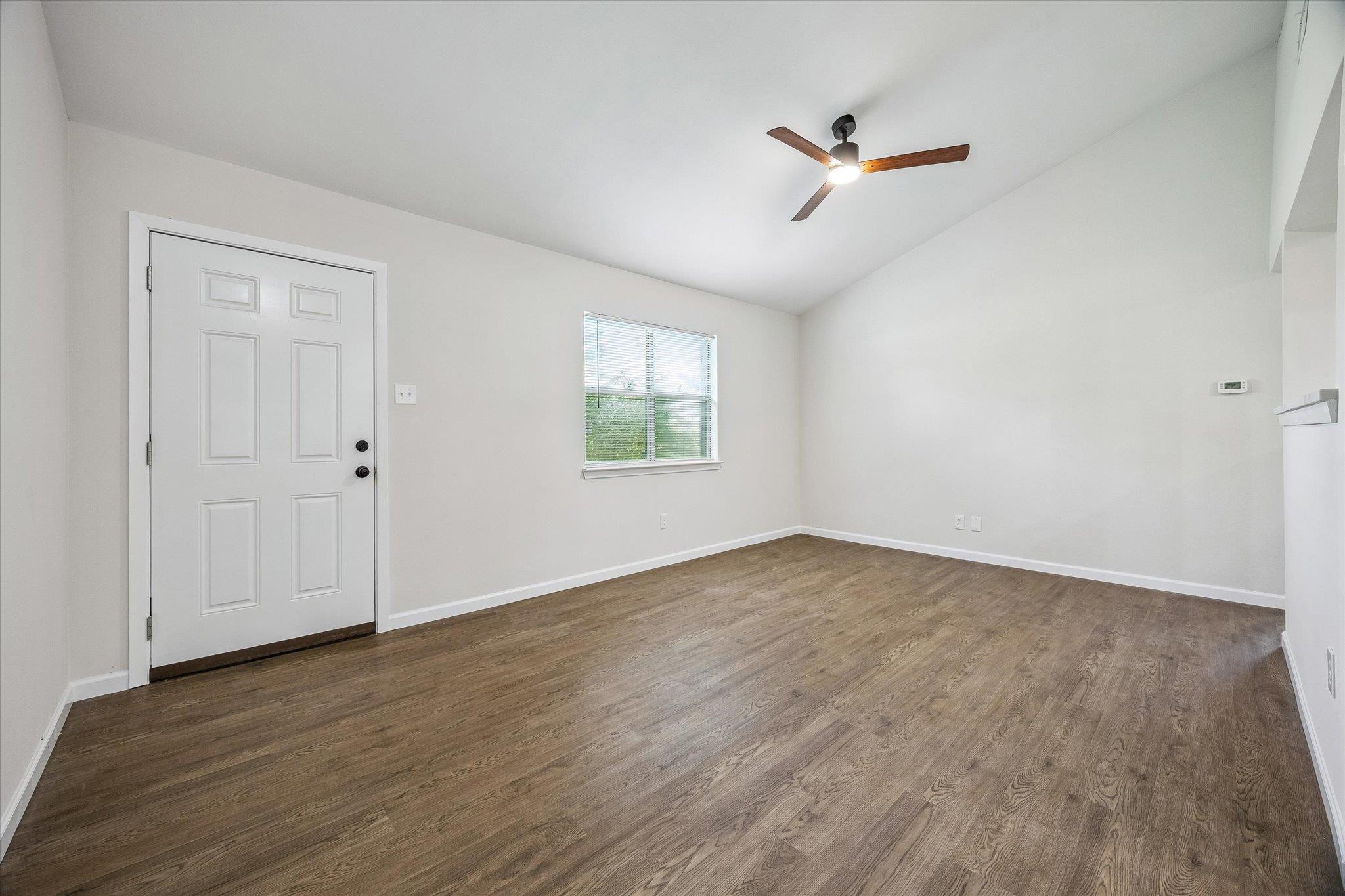 500 S 2nd St #b Property Photo 3