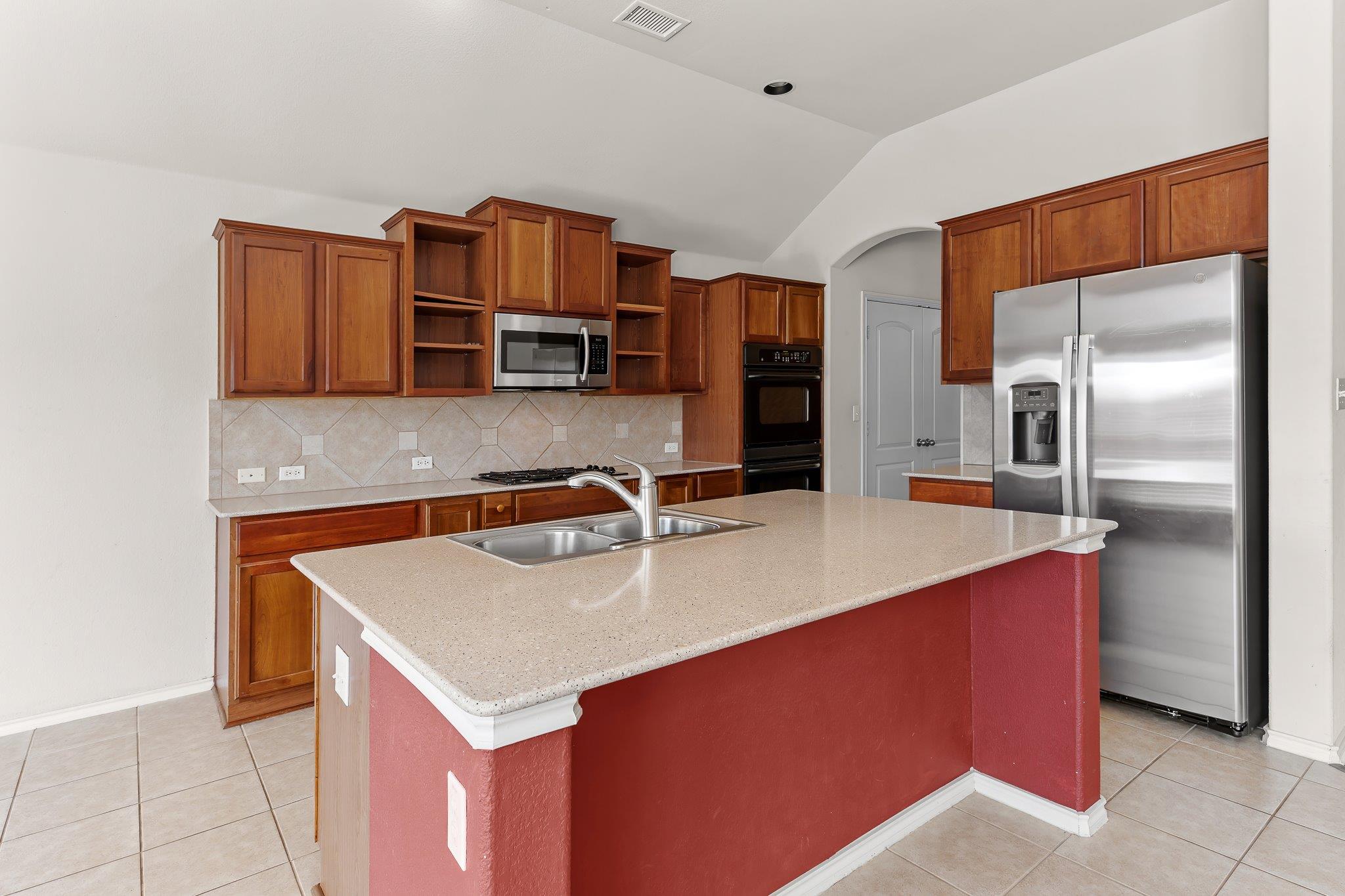 19401 Morgana Dr Property Photo 13