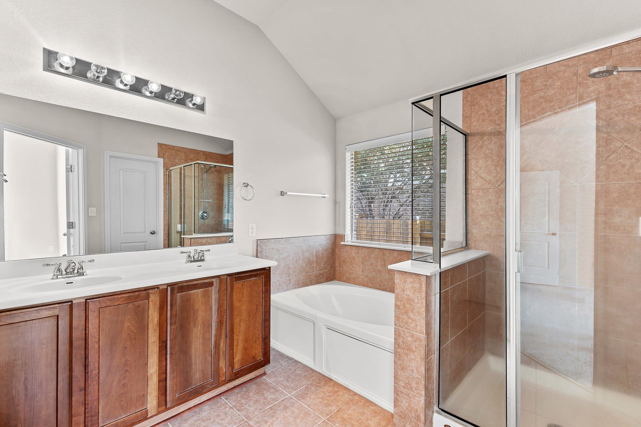 19401 Morgana Dr Property Photo 21