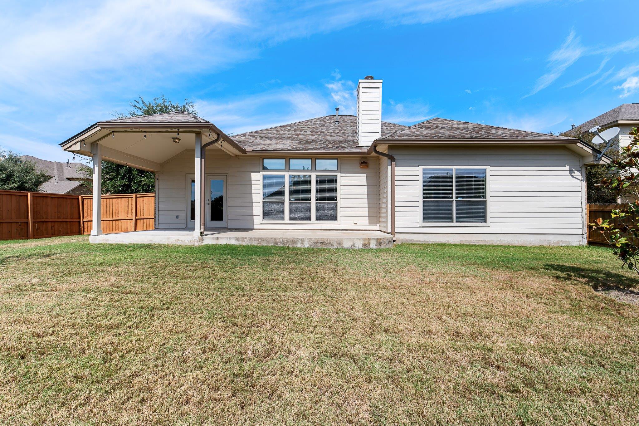 19401 Morgana Dr Property Photo 31