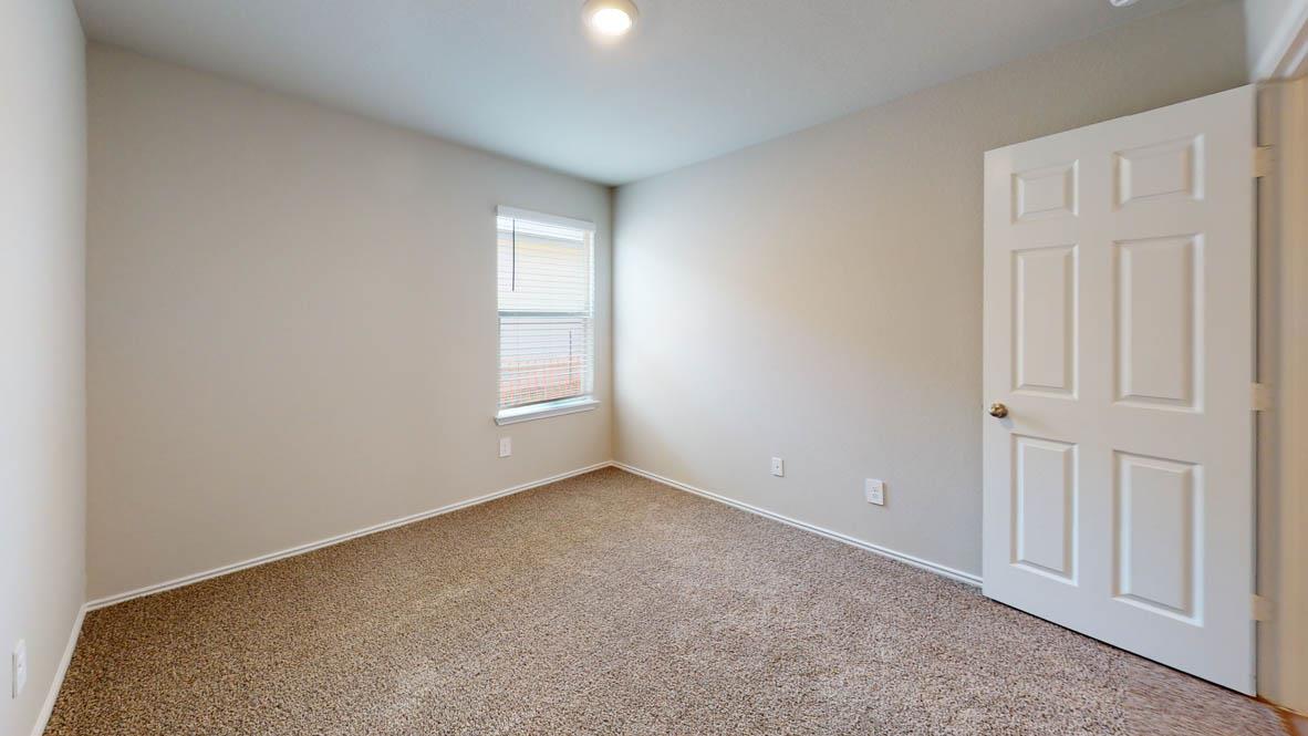 3002 Creekside Hills Blvd Property Photo 11