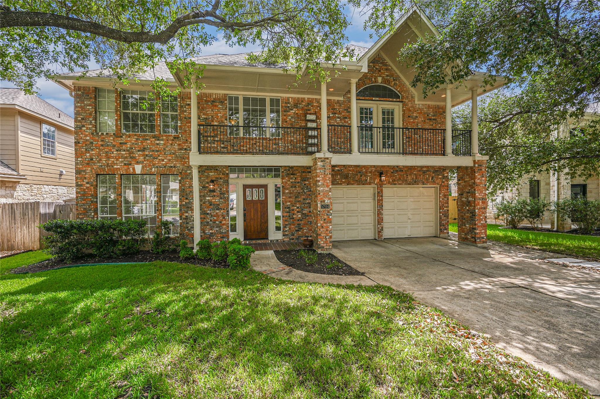 5704 Trelawney Ln Property Photo 1