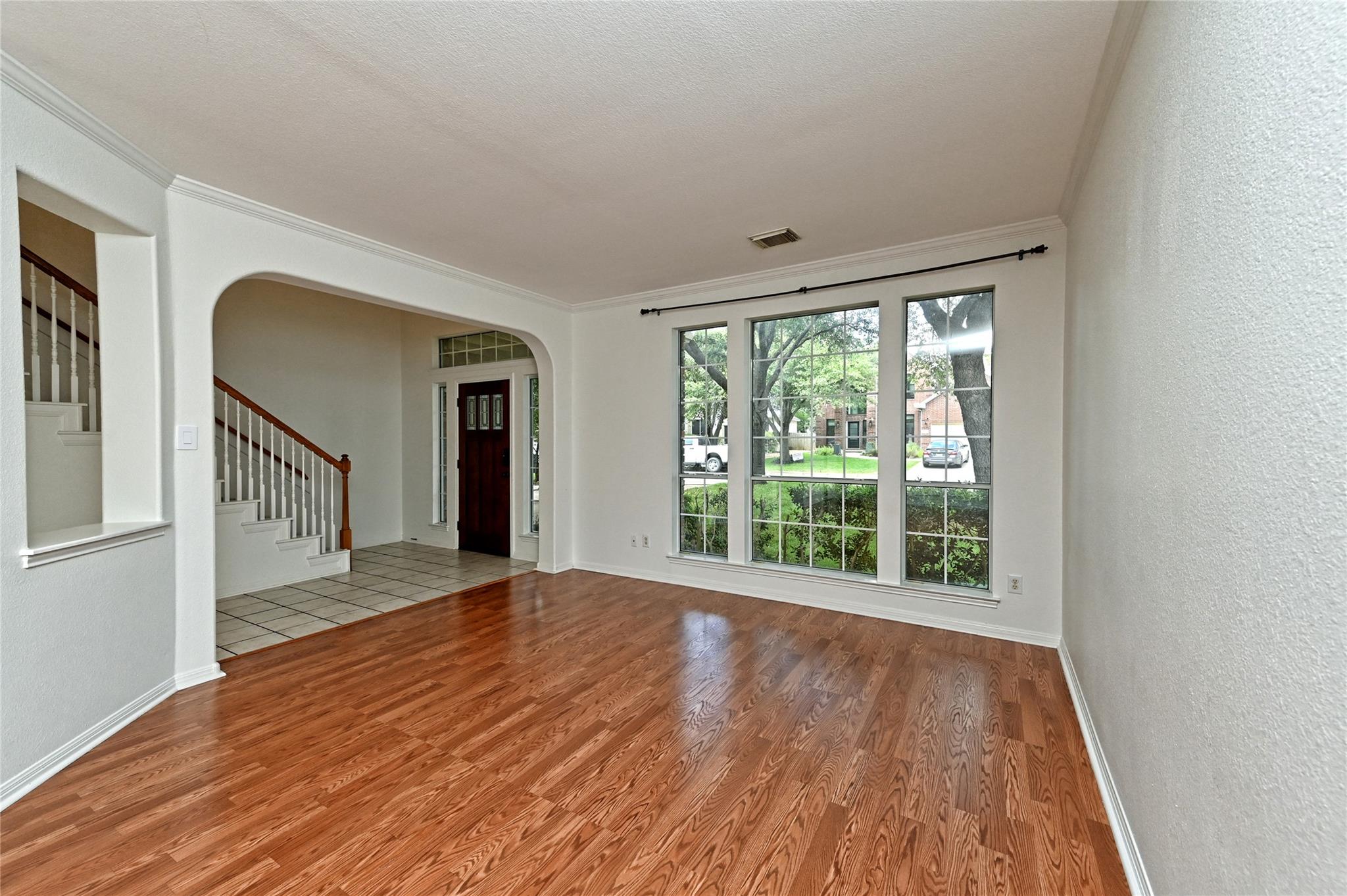 5704 Trelawney Ln Property Photo 10