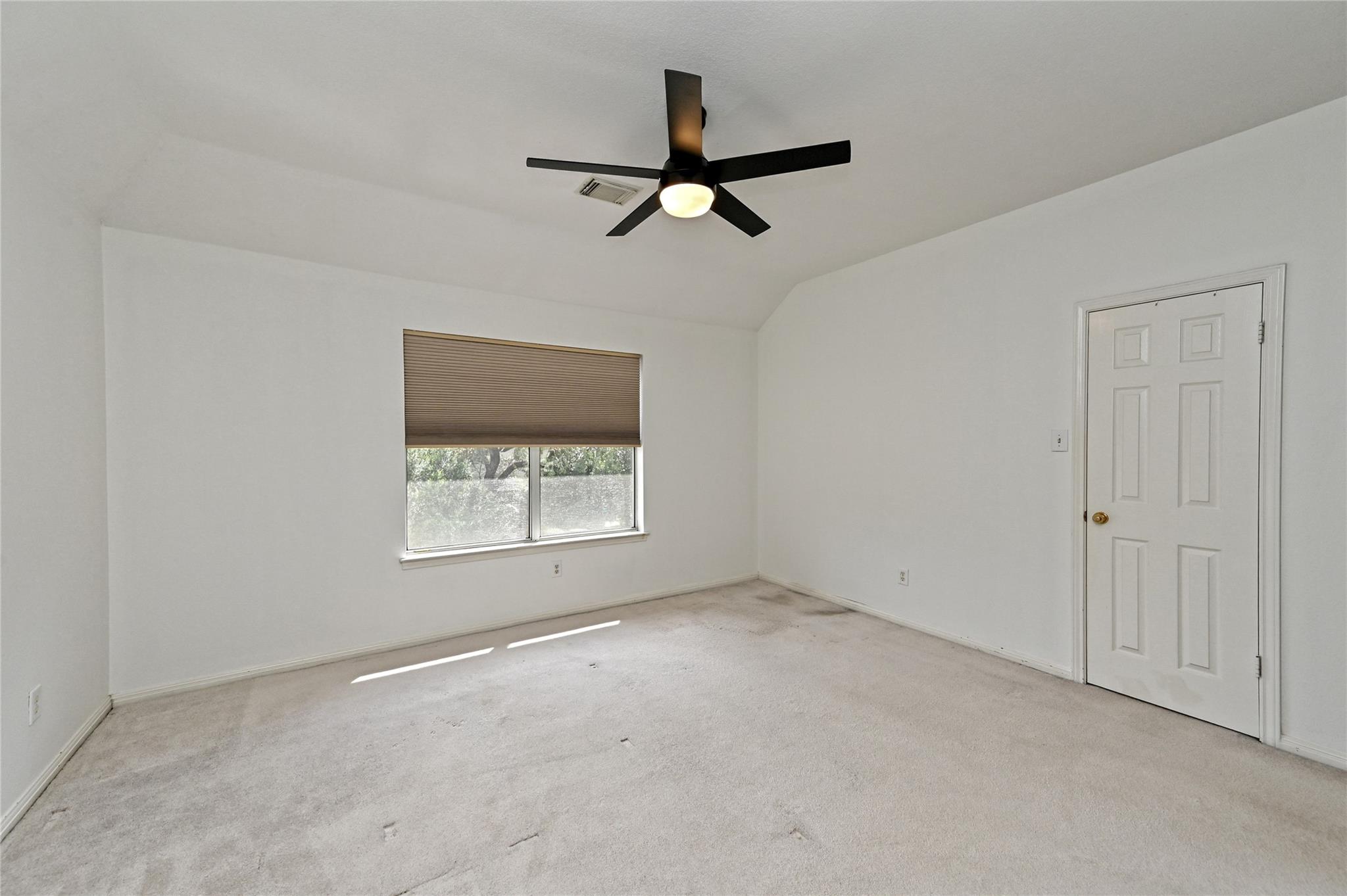 5704 Trelawney Ln Property Photo 27