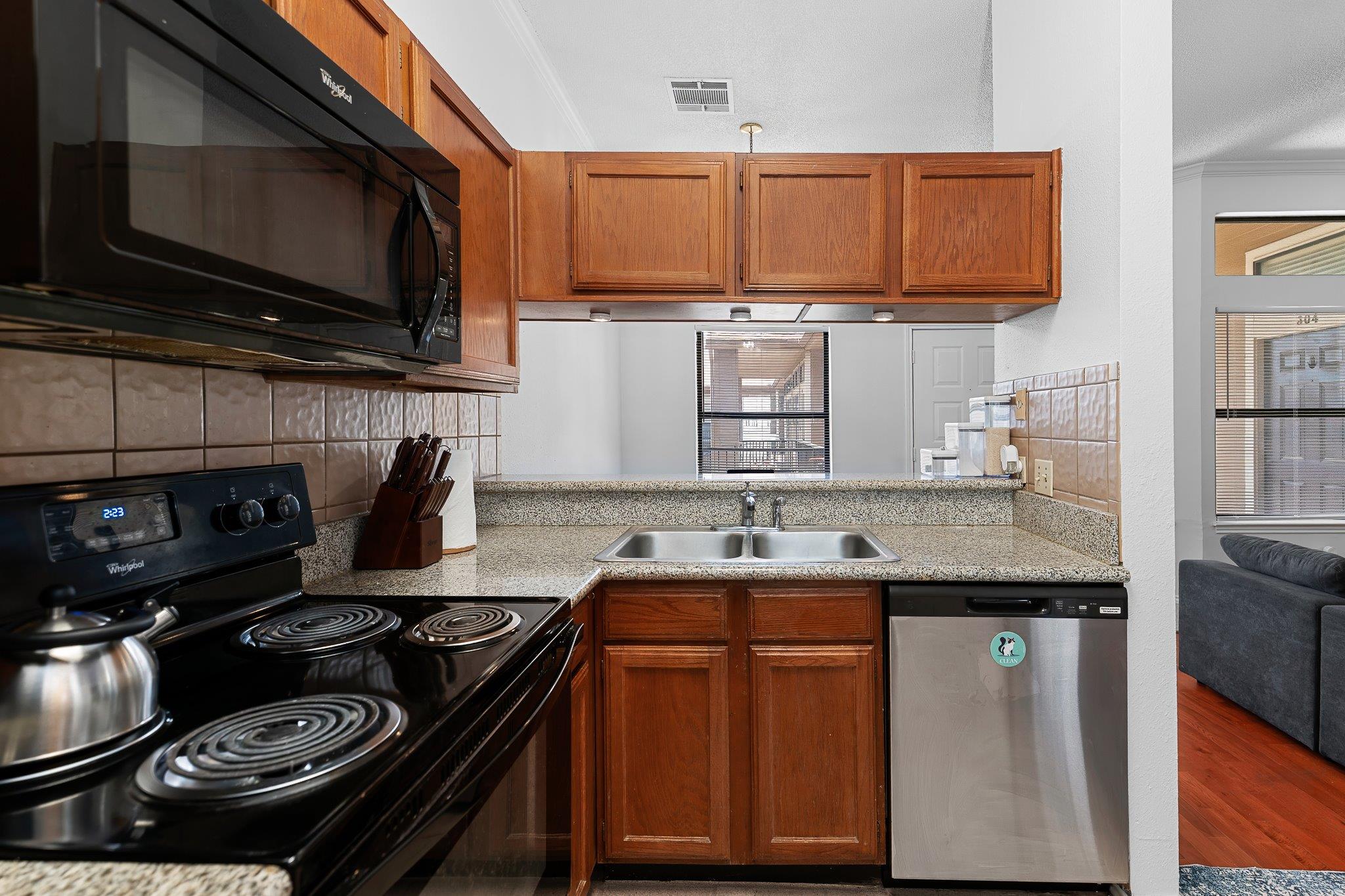 2802 Nueces St #303 Property Photo 11