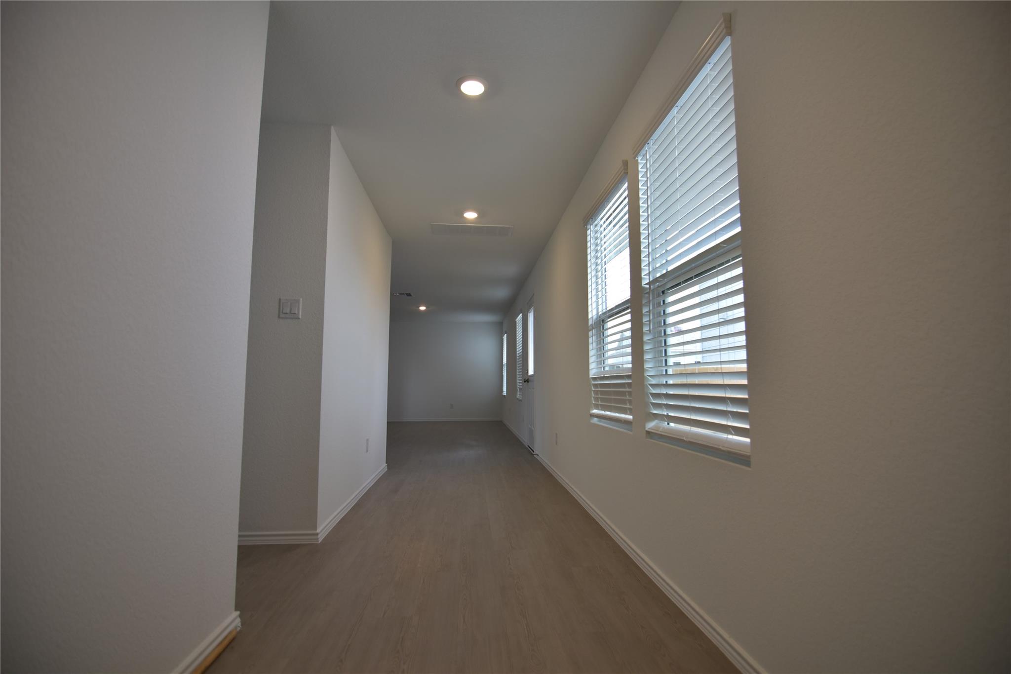373 Keefer Ln Property Photo 9
