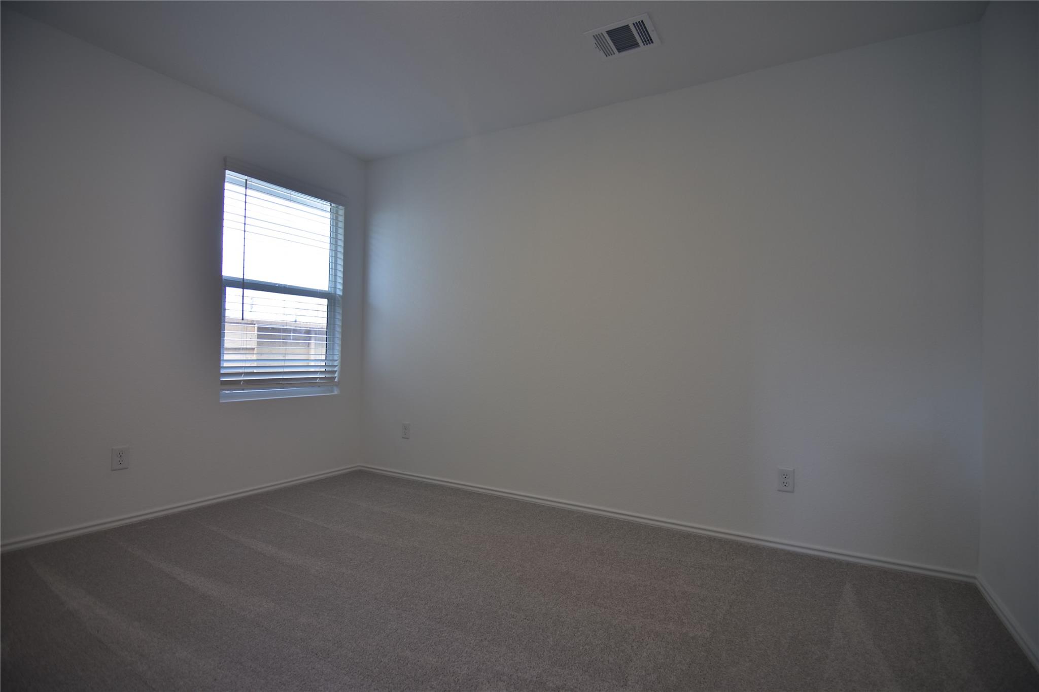 373 Keefer Ln Property Photo 18