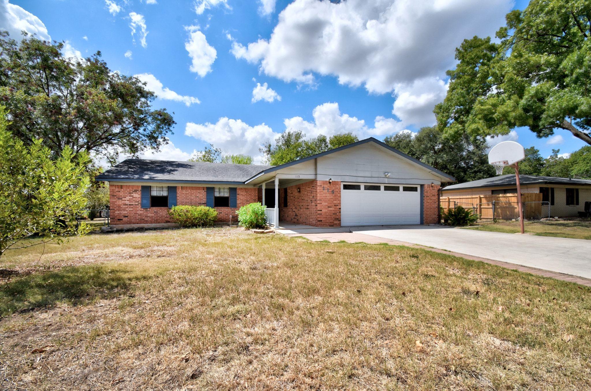 115 Ann St Property Photo 1