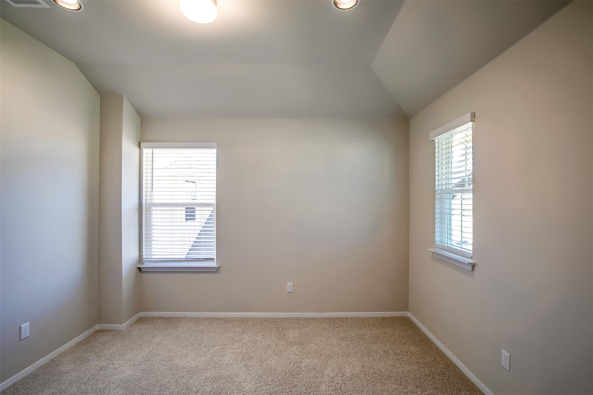 262 Delta Crst Property Photo 10