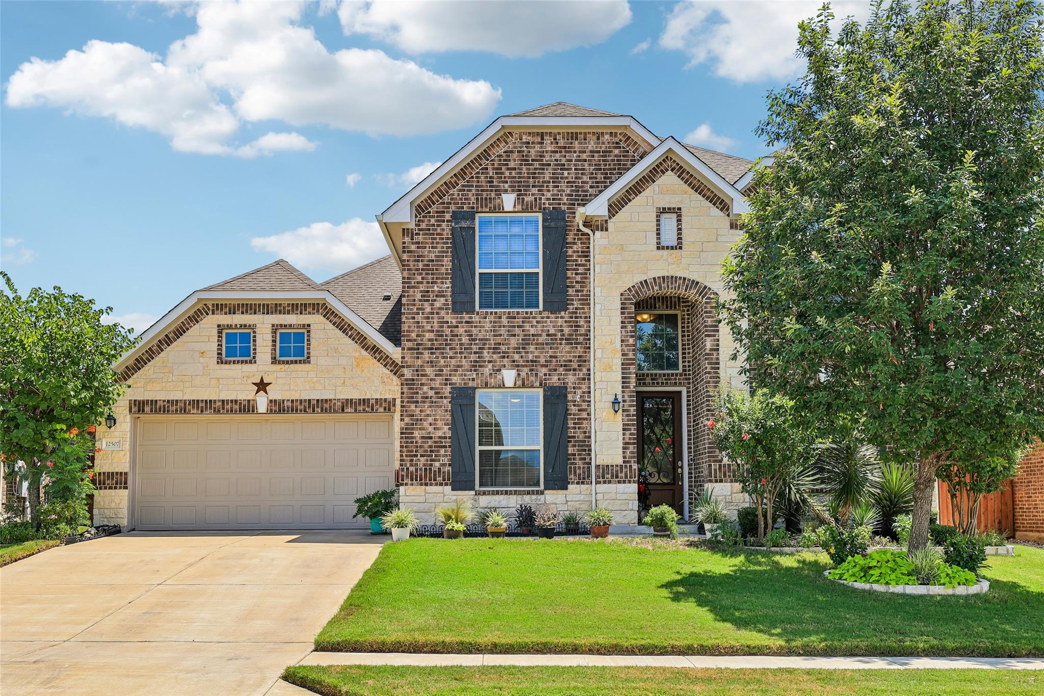 12507 Altamira St Property Photo 1