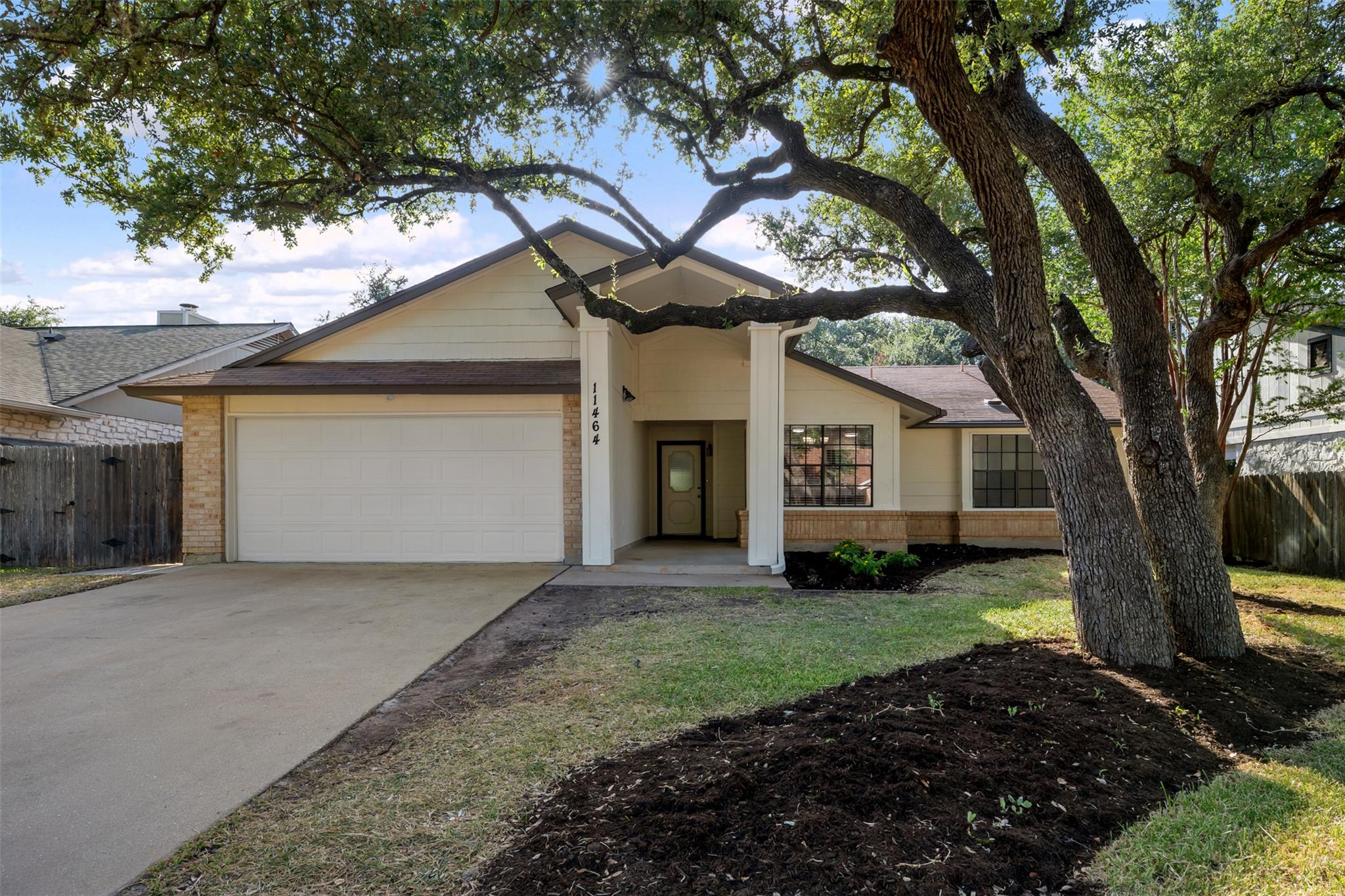 11464 Bristle Oak Trl Property Photo