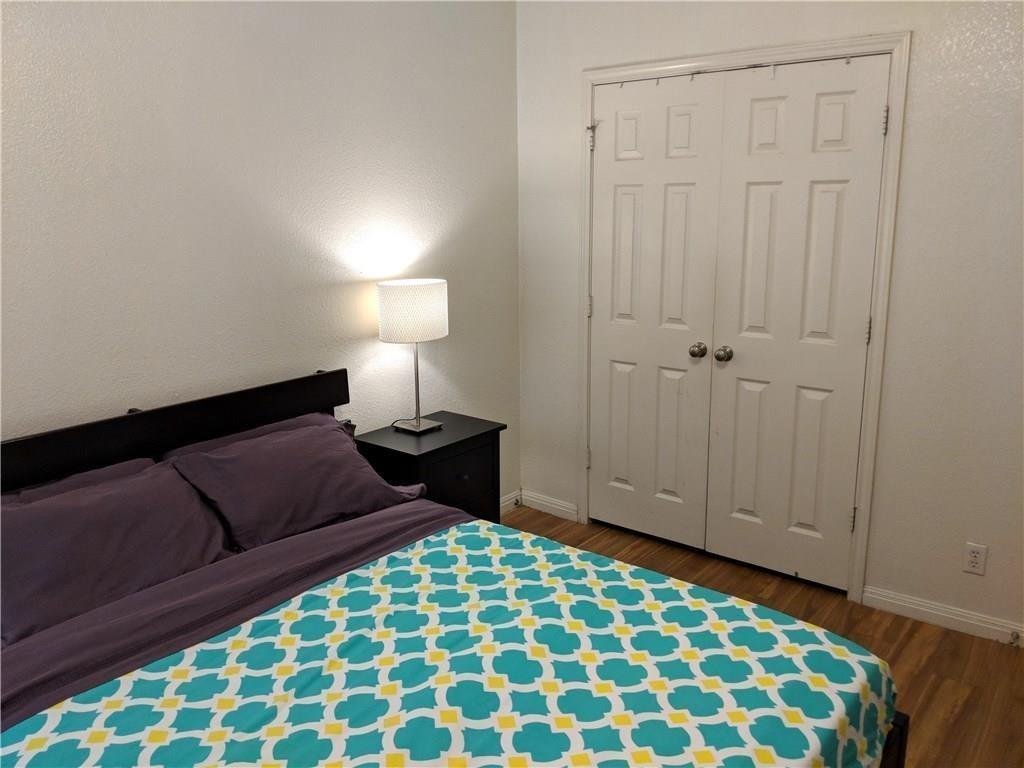 5501 Duval B St #b Property Photo 7