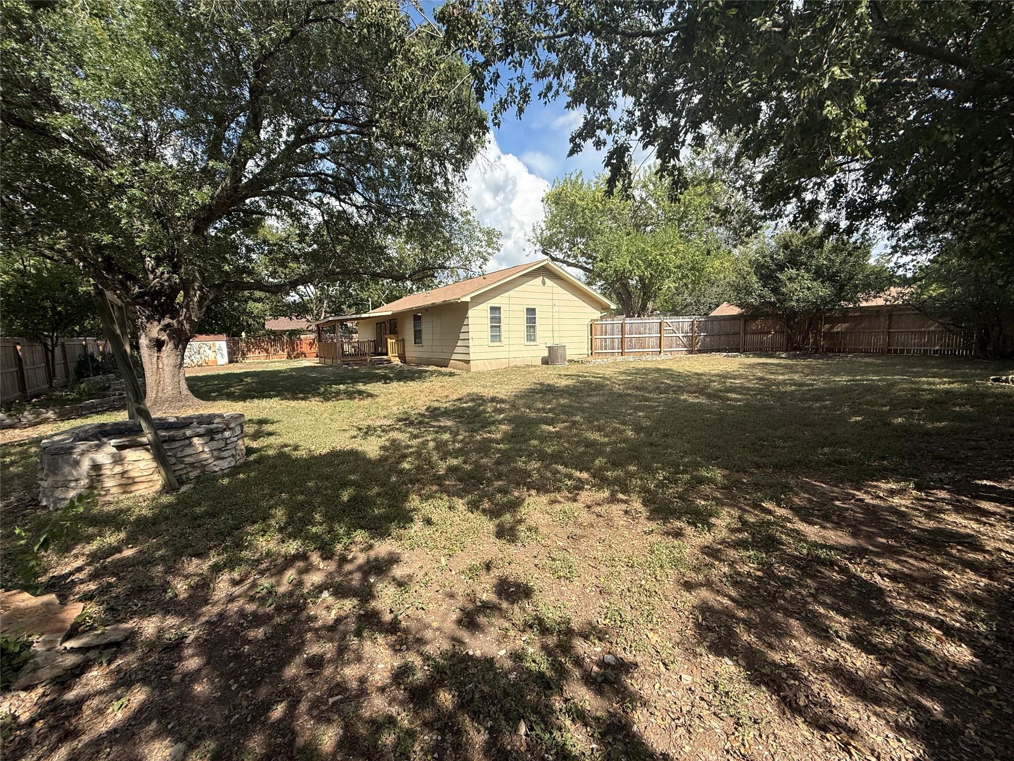 1510 Glen Burnie Dr Property Photo 10