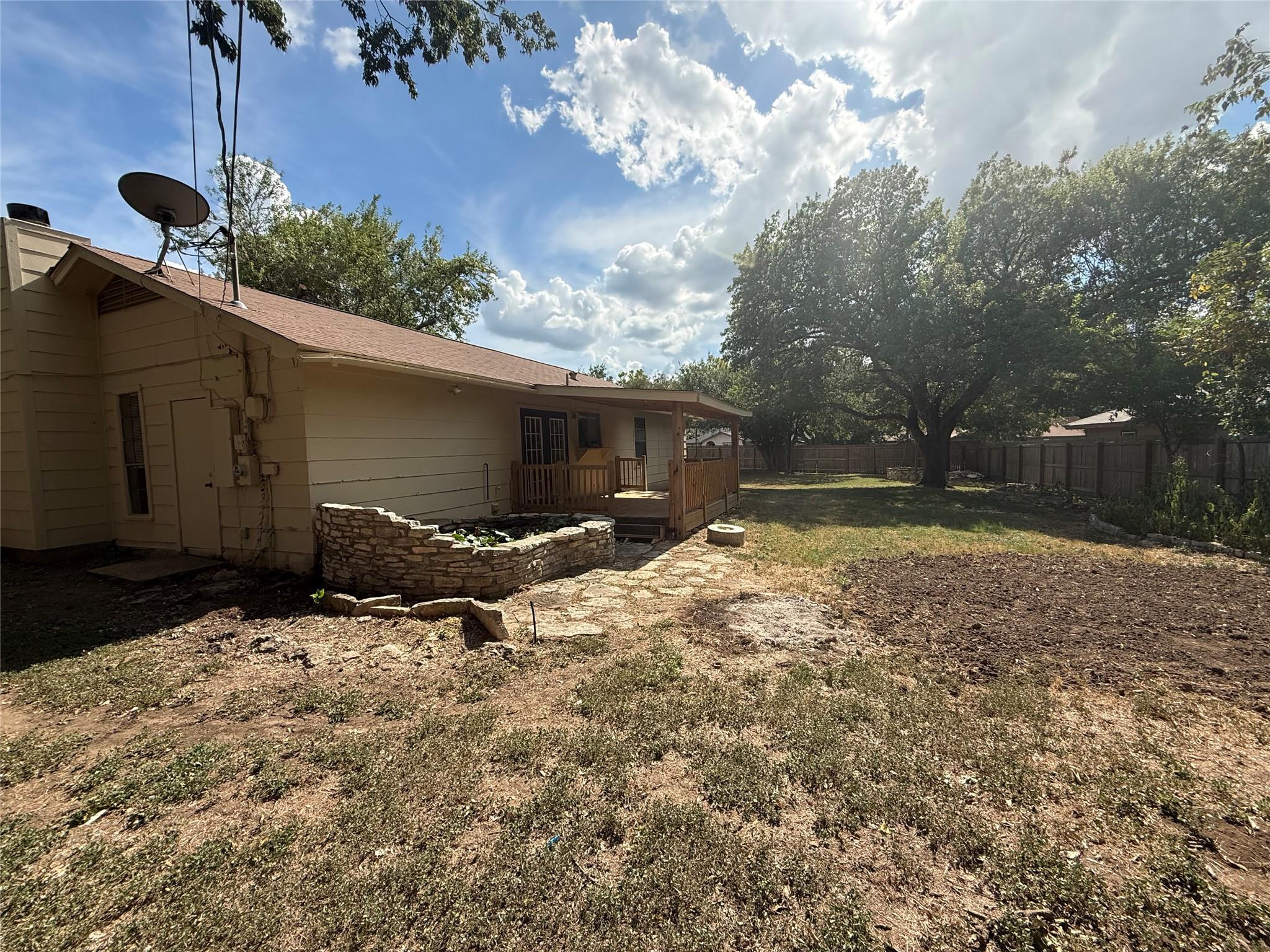 1510 Glen Burnie Dr Property Photo 11