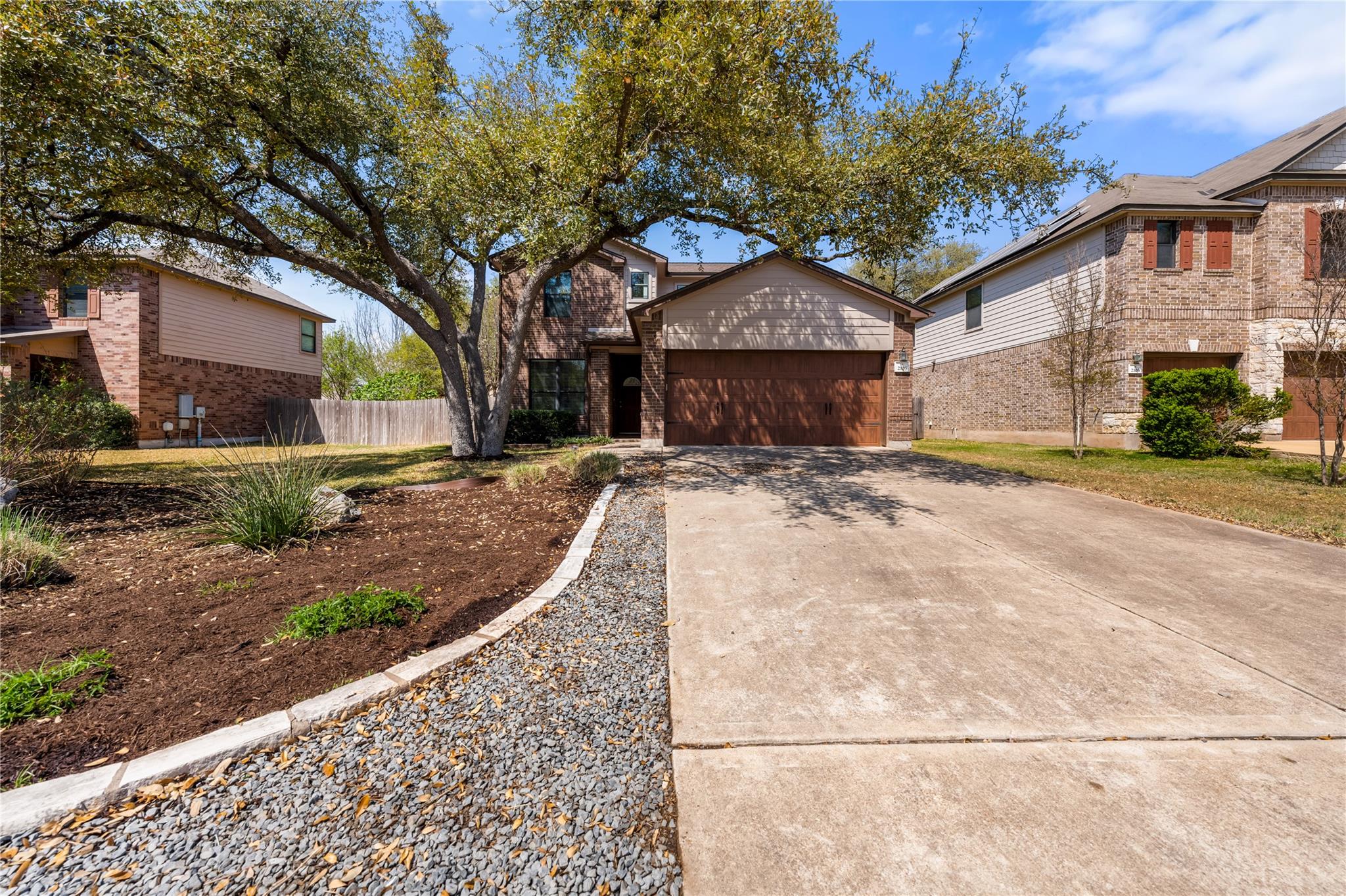 2103 Golden Arrow Ave Property Photo