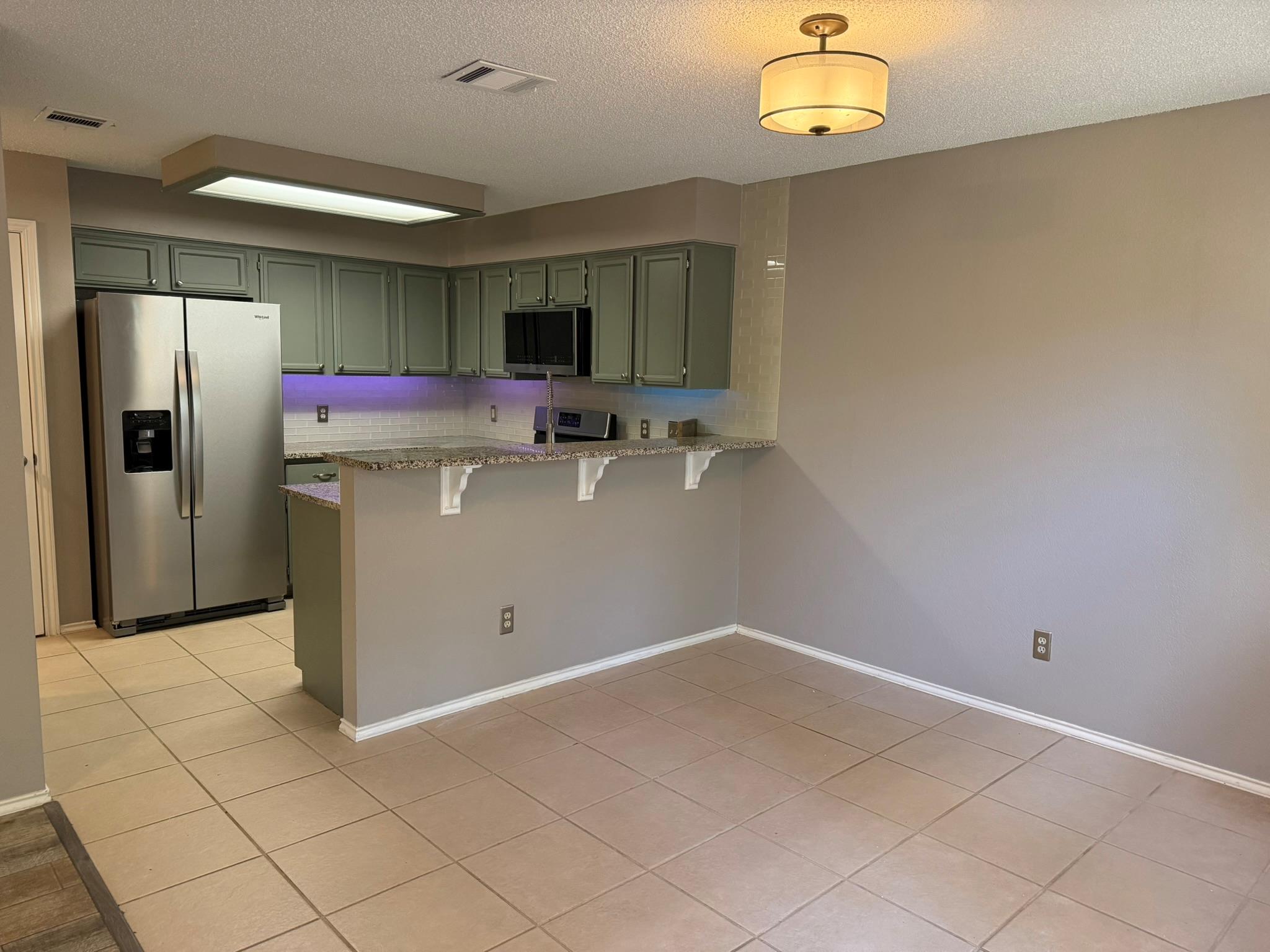 12902 Humphrey Dr Property Photo 4
