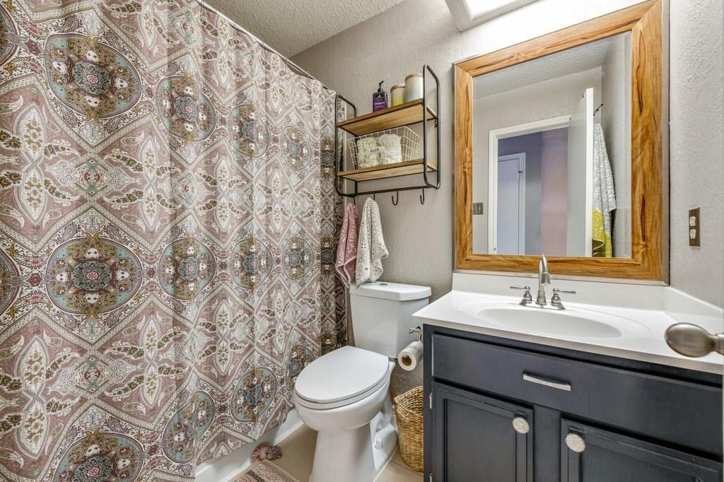 12902 Humphrey Dr Property Photo 10