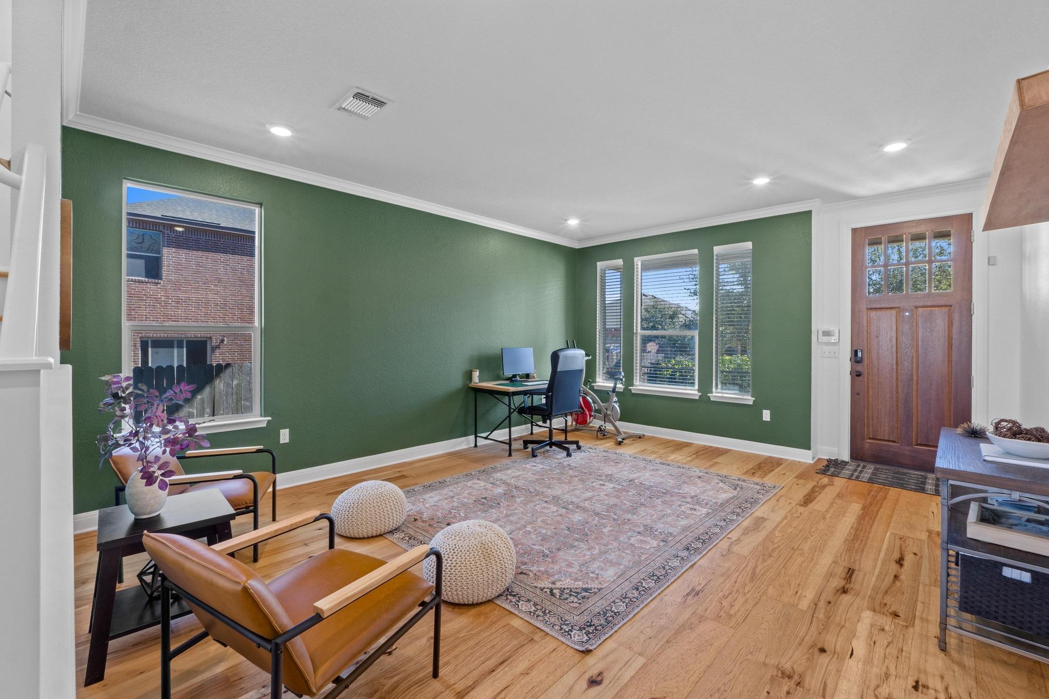 12404 Knowell Dr Property Photo 4