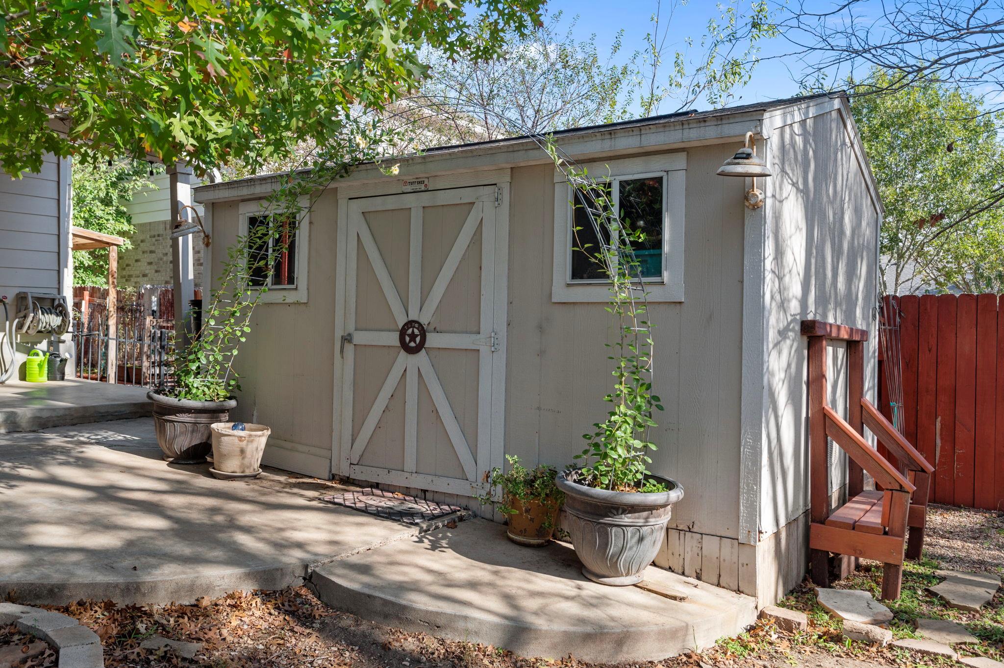 17813 Floribundas Ln Property Photo 27