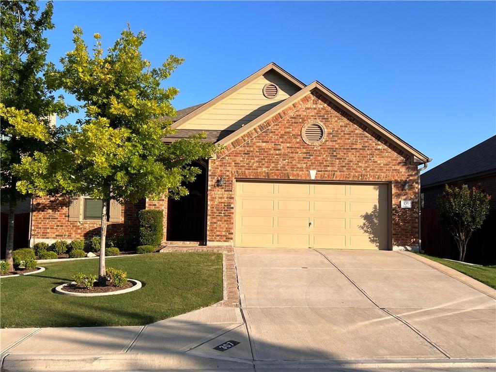 307 Alamosa Dr Property Photo 1