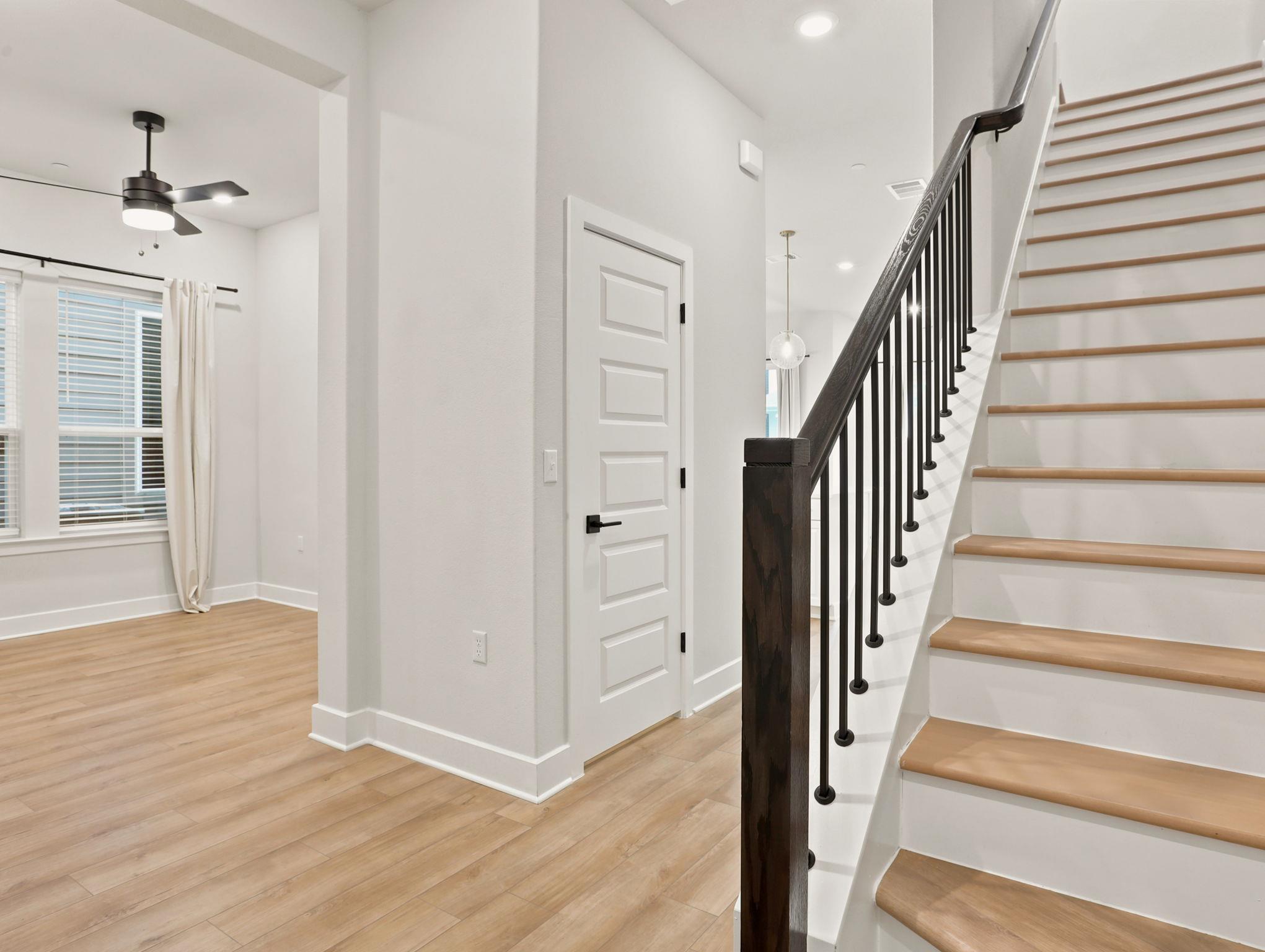 610 Terrier Trl Property Photo 5