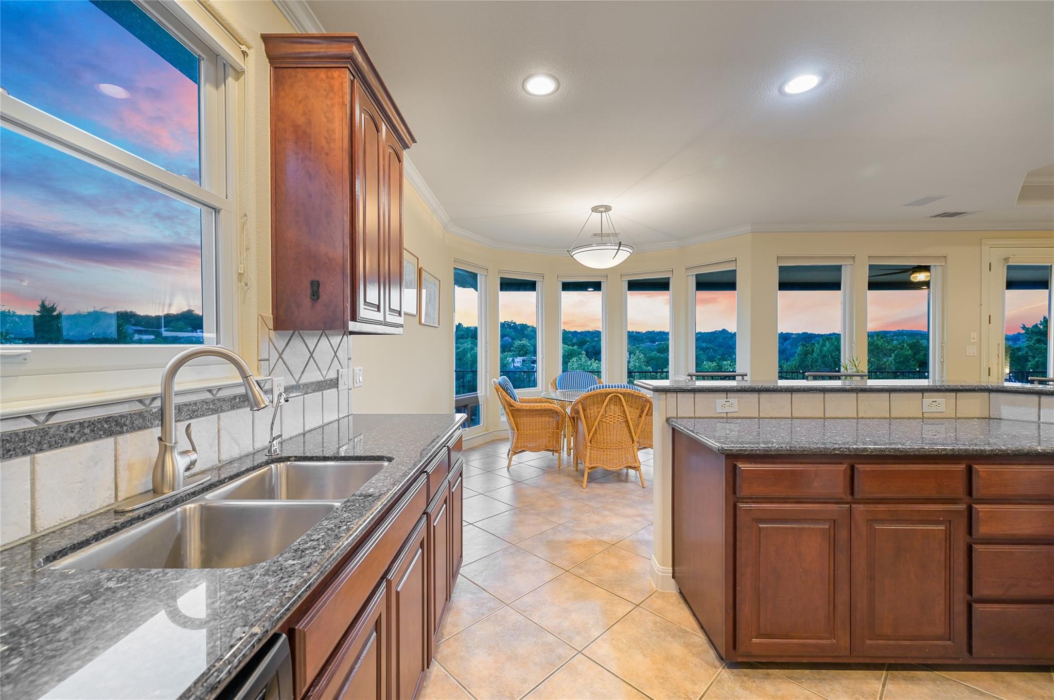 4000 Red Bird Trl Property Photo 4