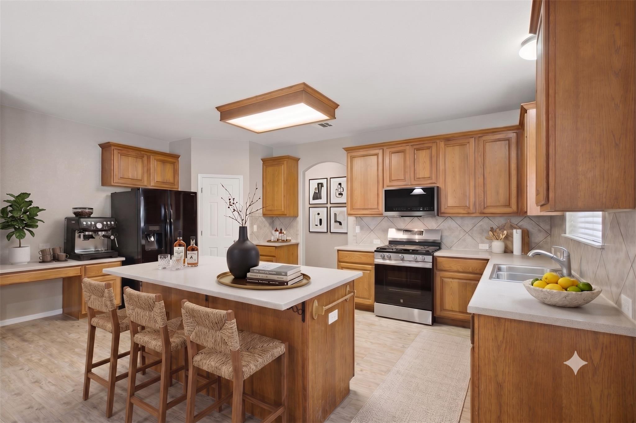 2302 Brookhollow Ter Property Photo 1