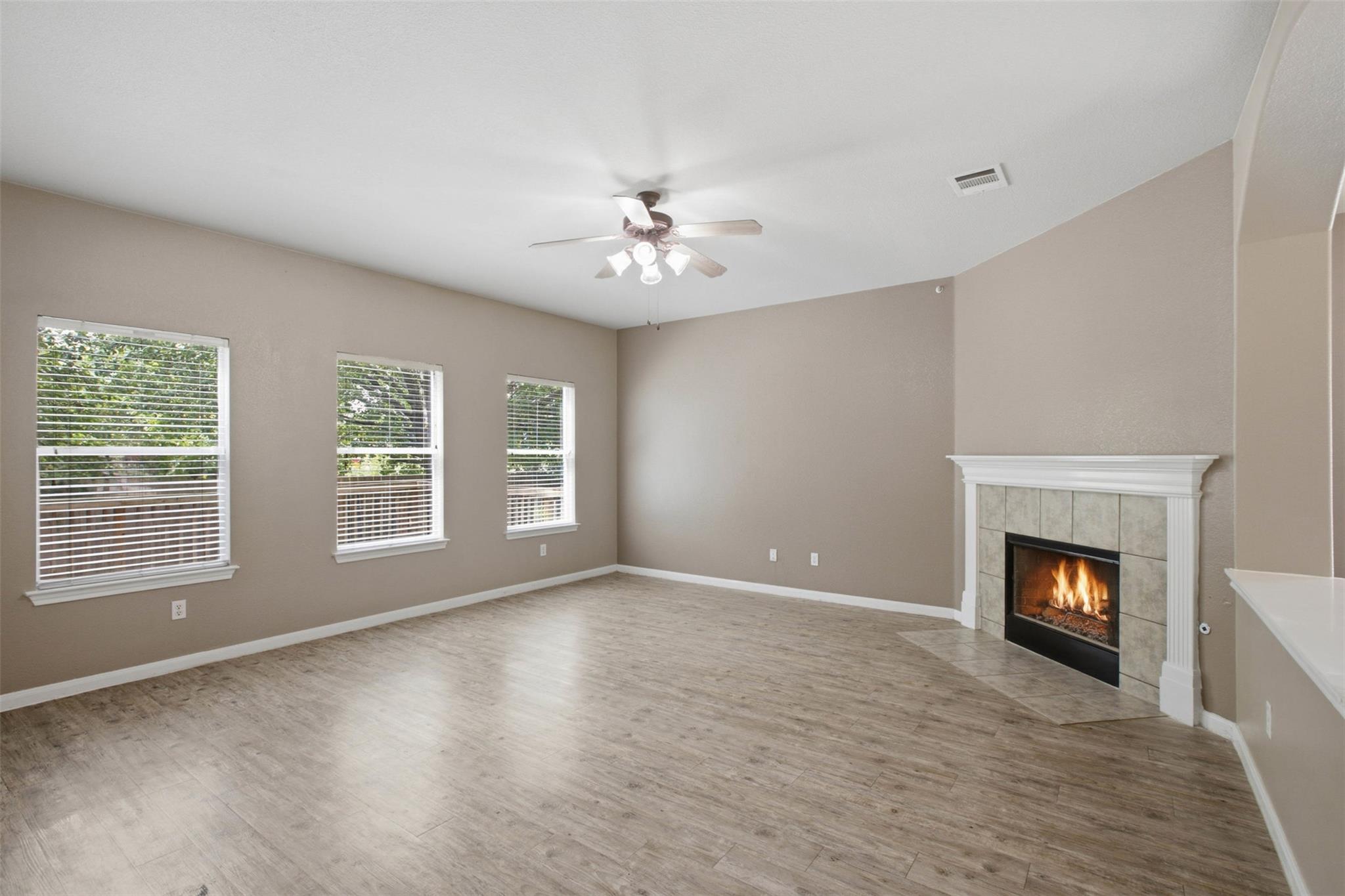 2302 Brookhollow Ter Property Photo 18