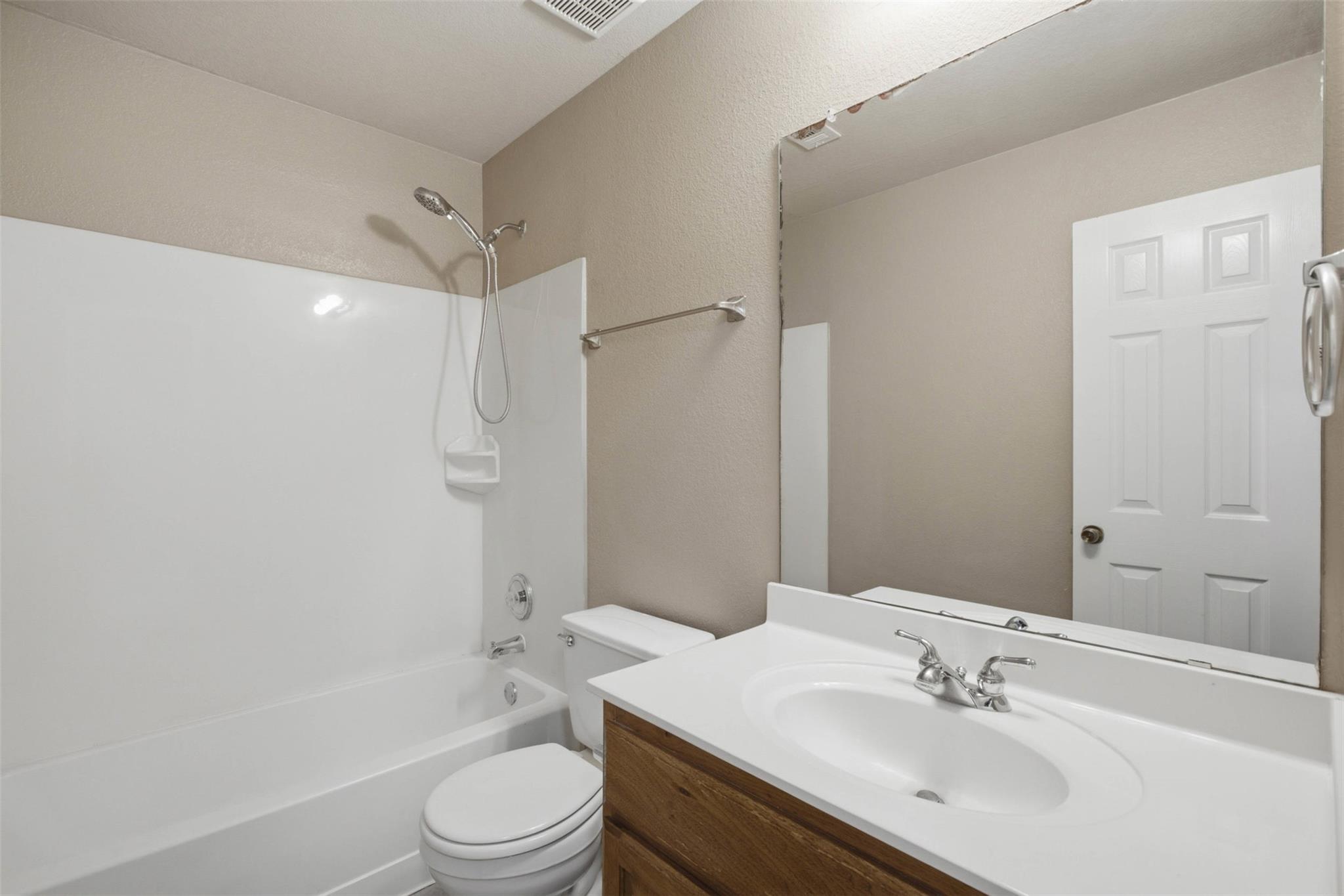 2302 Brookhollow Ter Property Photo 27
