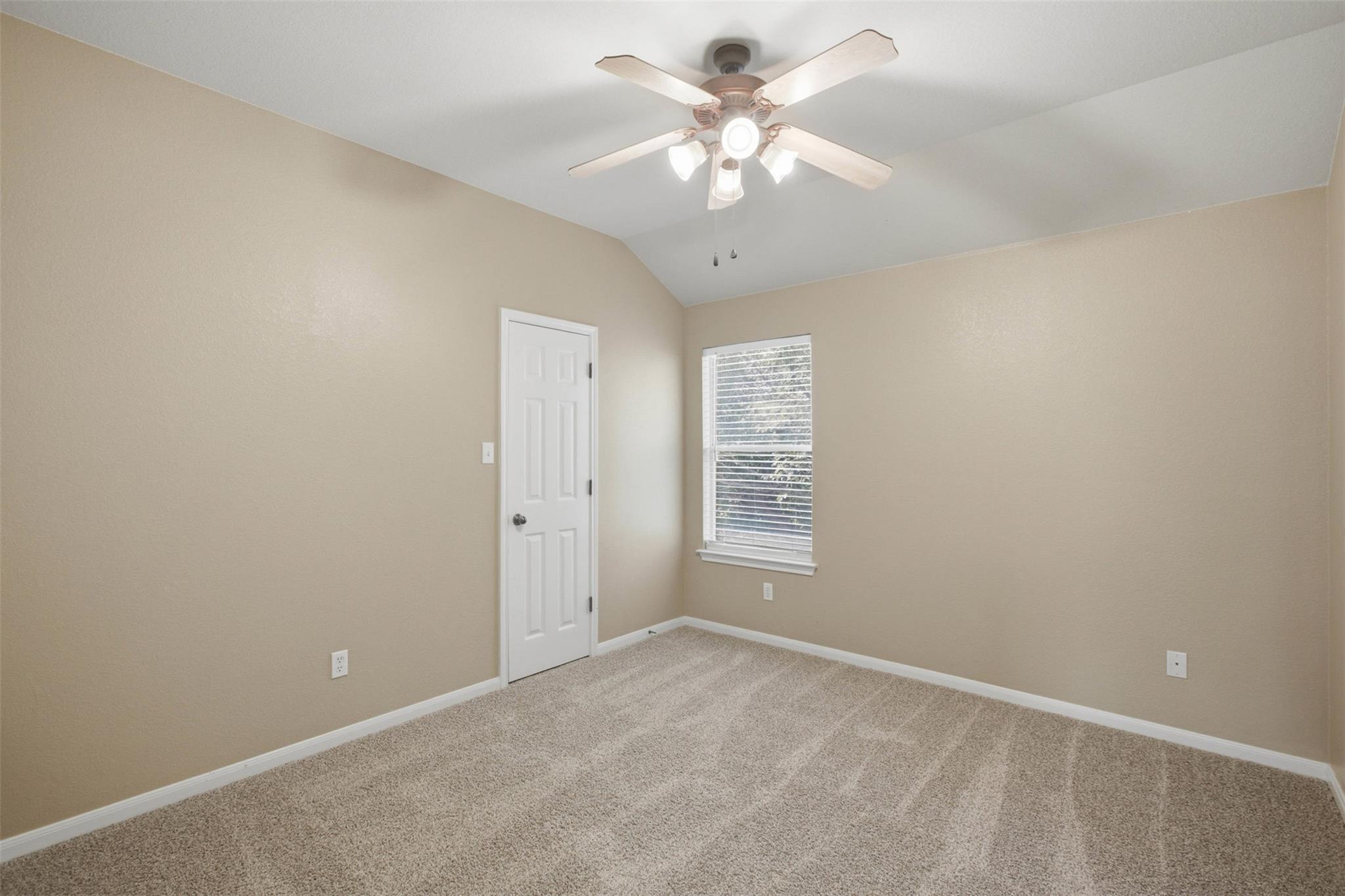 2302 Brookhollow Ter Property Photo 28
