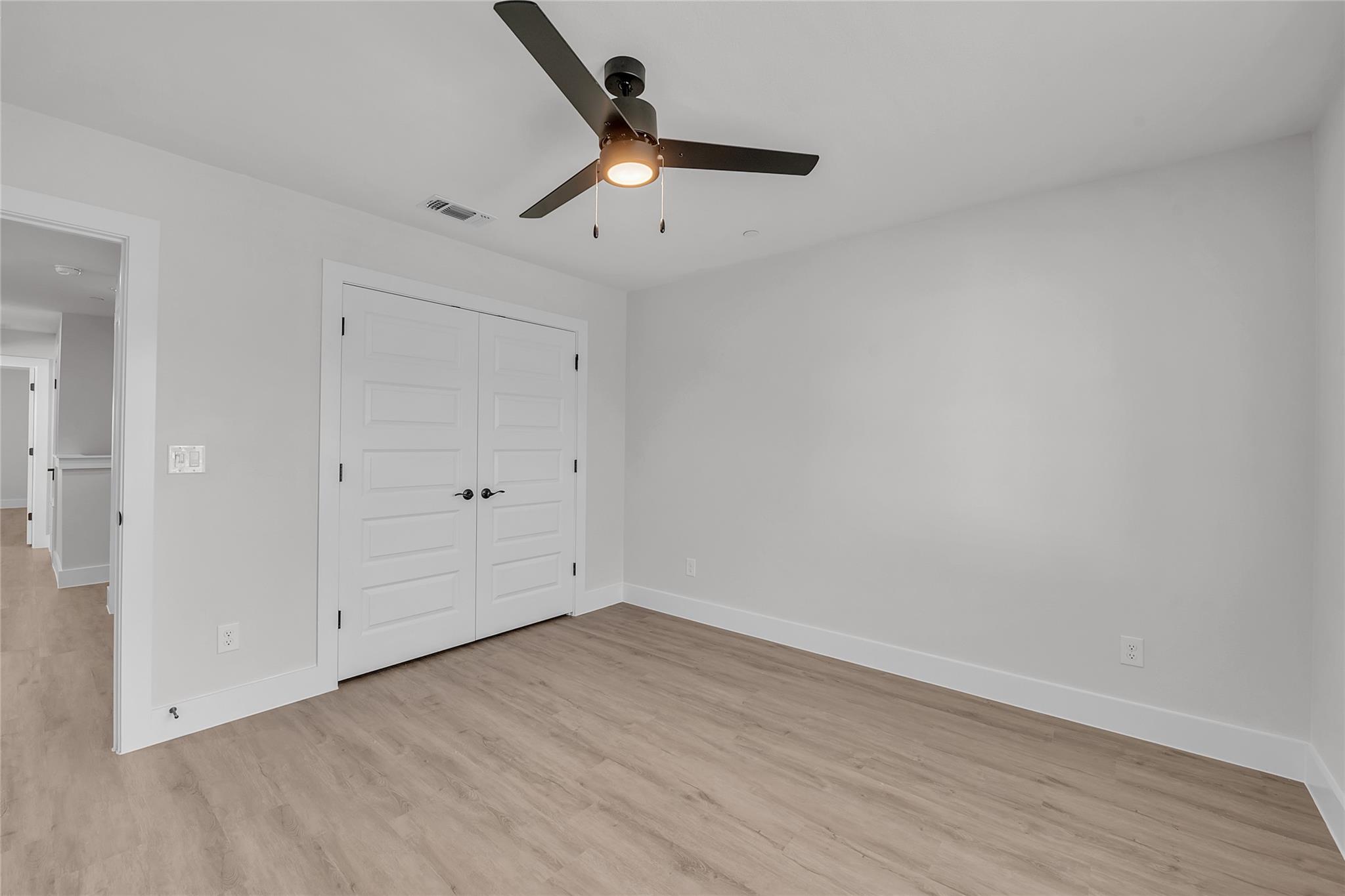 9317 Curious Squirrel St Property Photo 18