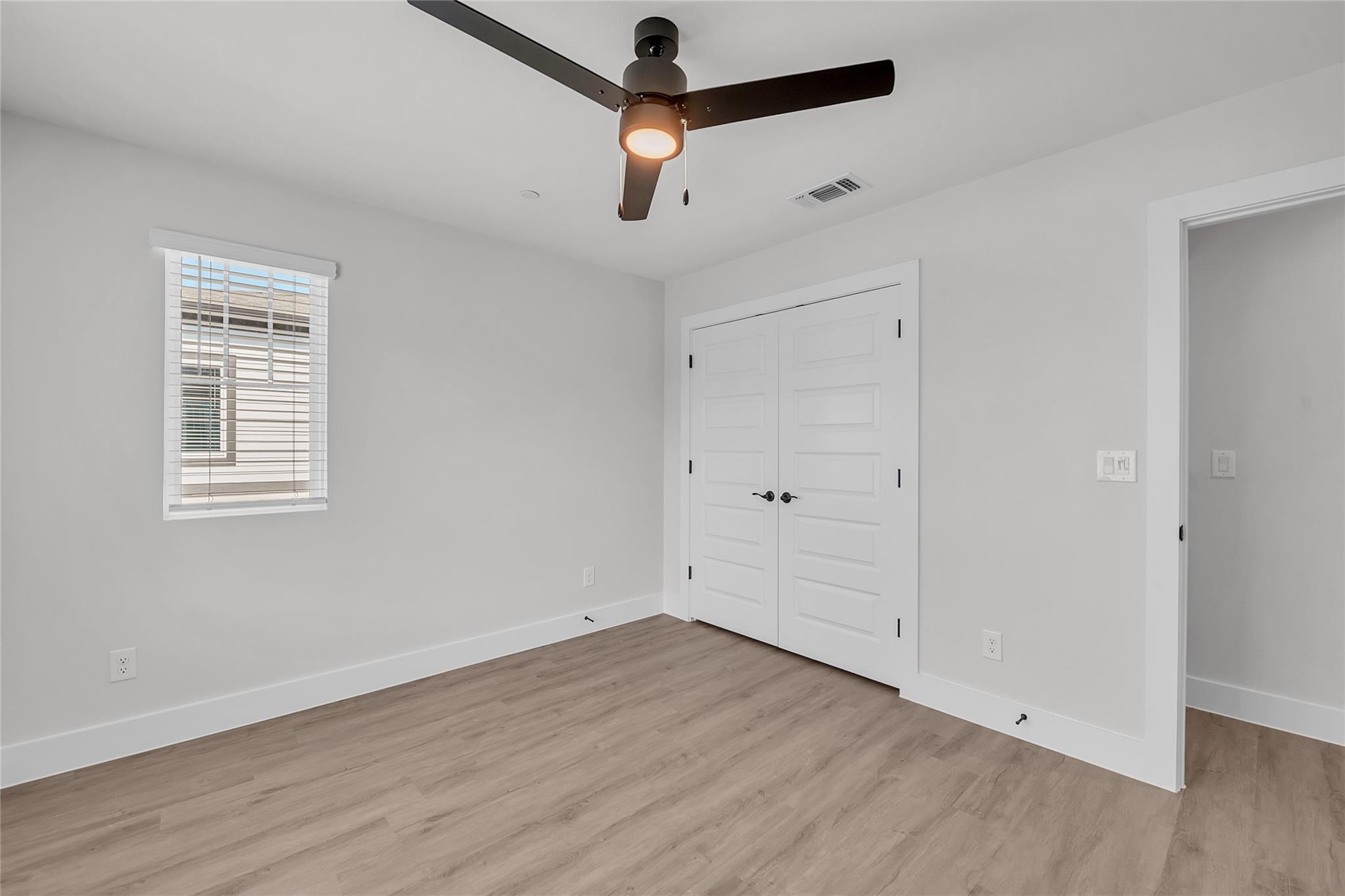 9317 Curious Squirrel St Property Photo 20
