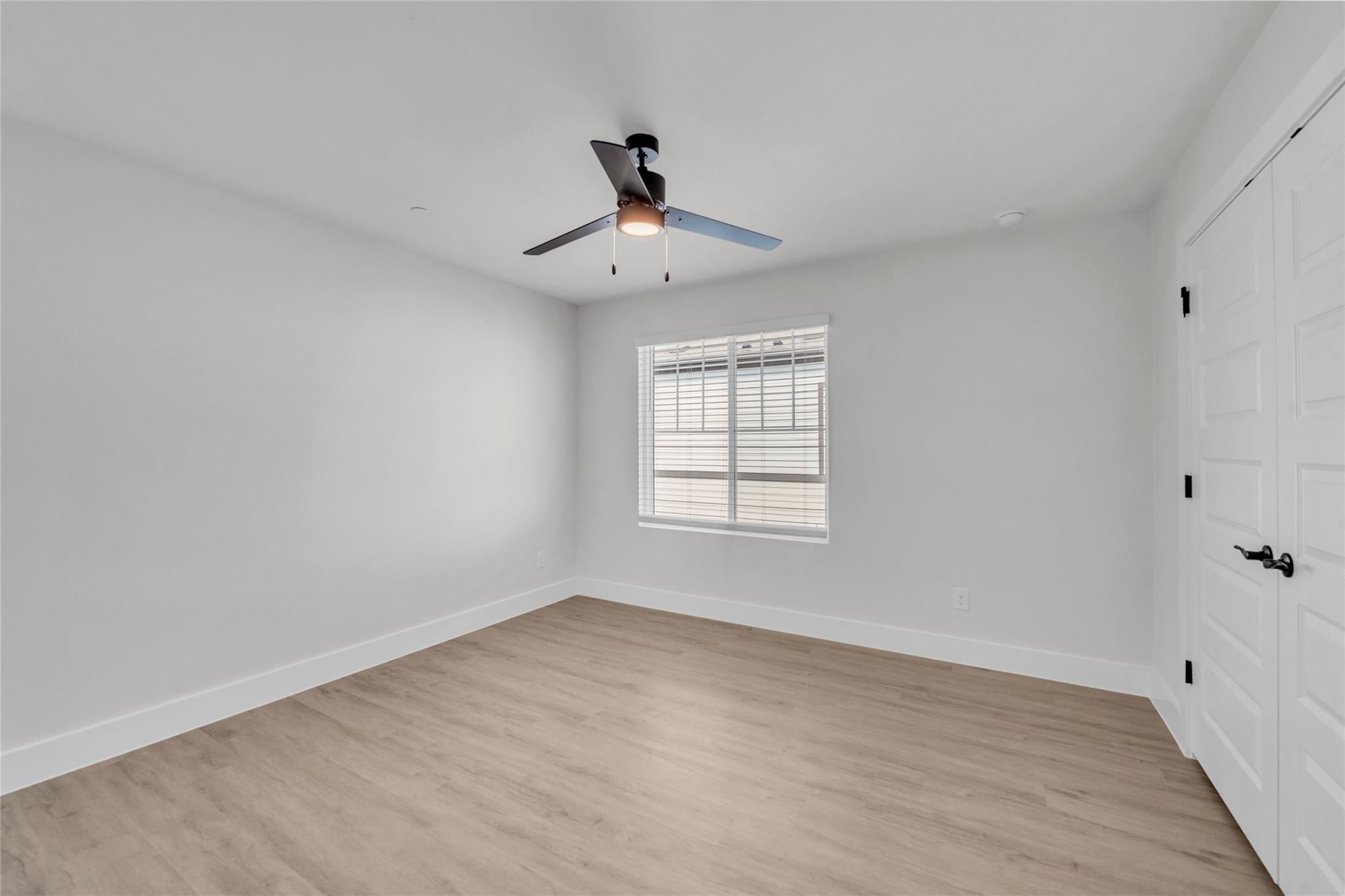 9317 Curious Squirrel St Property Photo 23