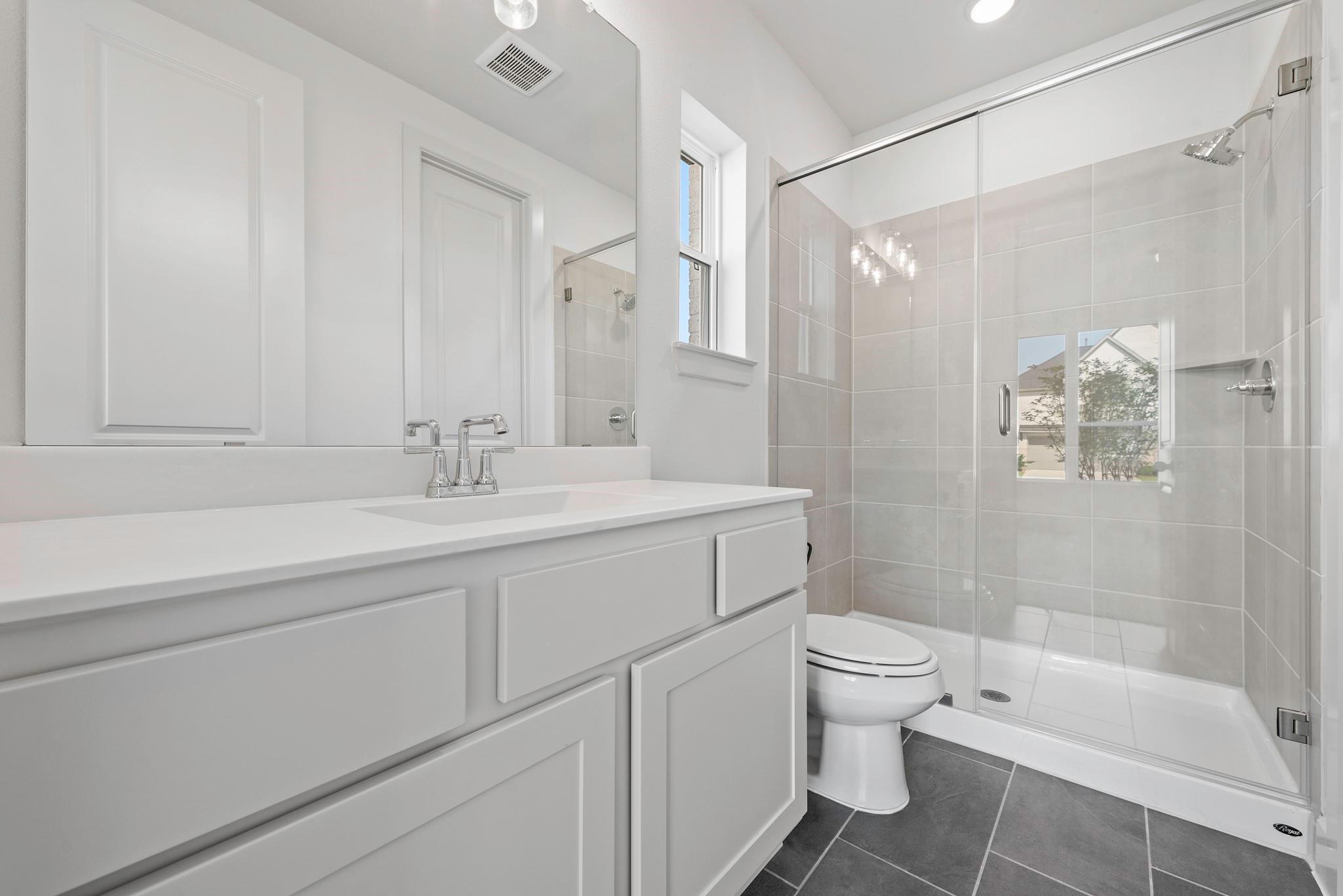 101 Leon Loop Property Photo 13