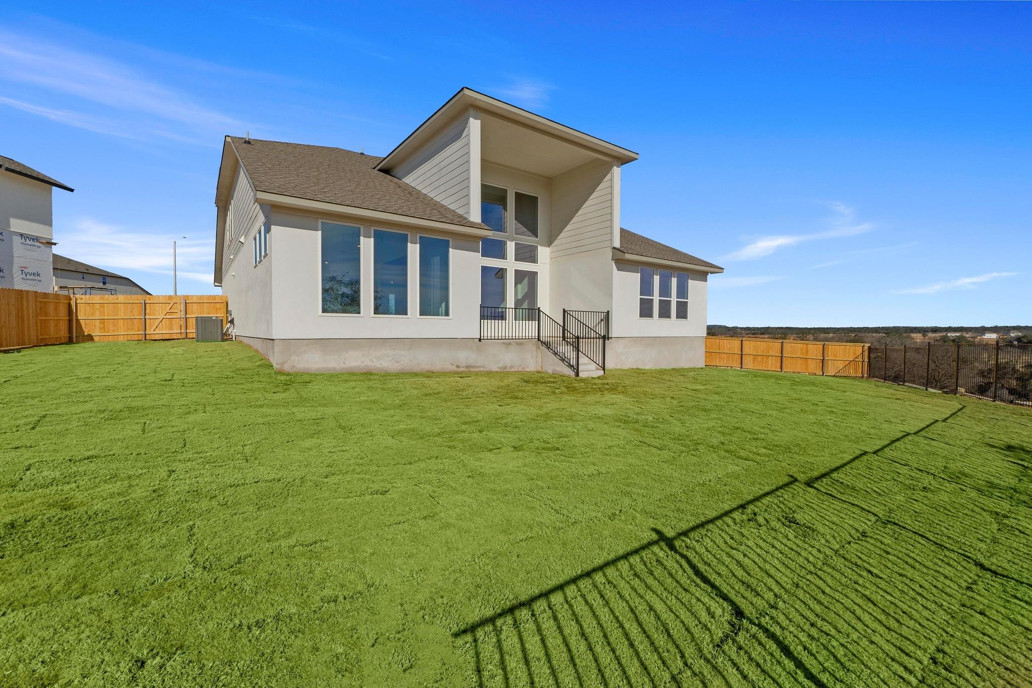 101 Leon Loop Property Photo 22