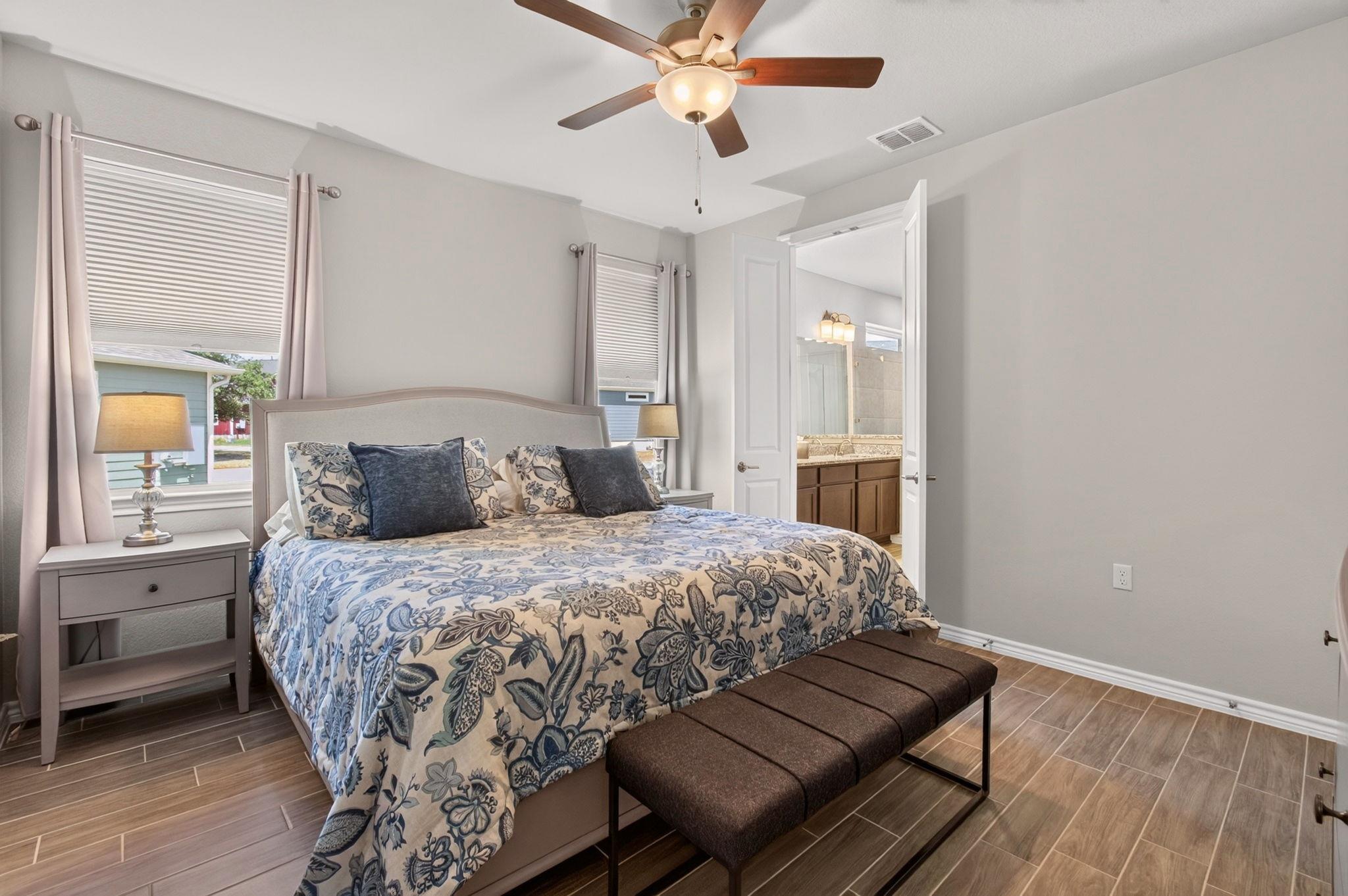 105 Harborside Dr #102 Property Photo 15