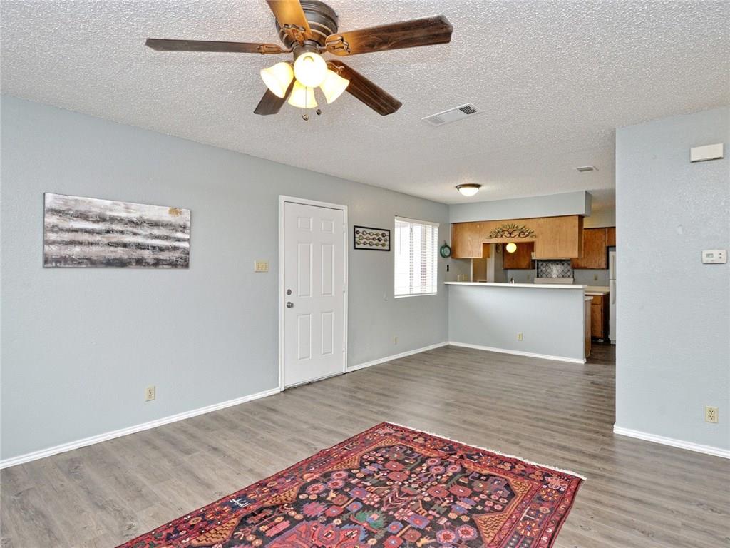 5809 Spring Meadow Rd #b Property Photo 5